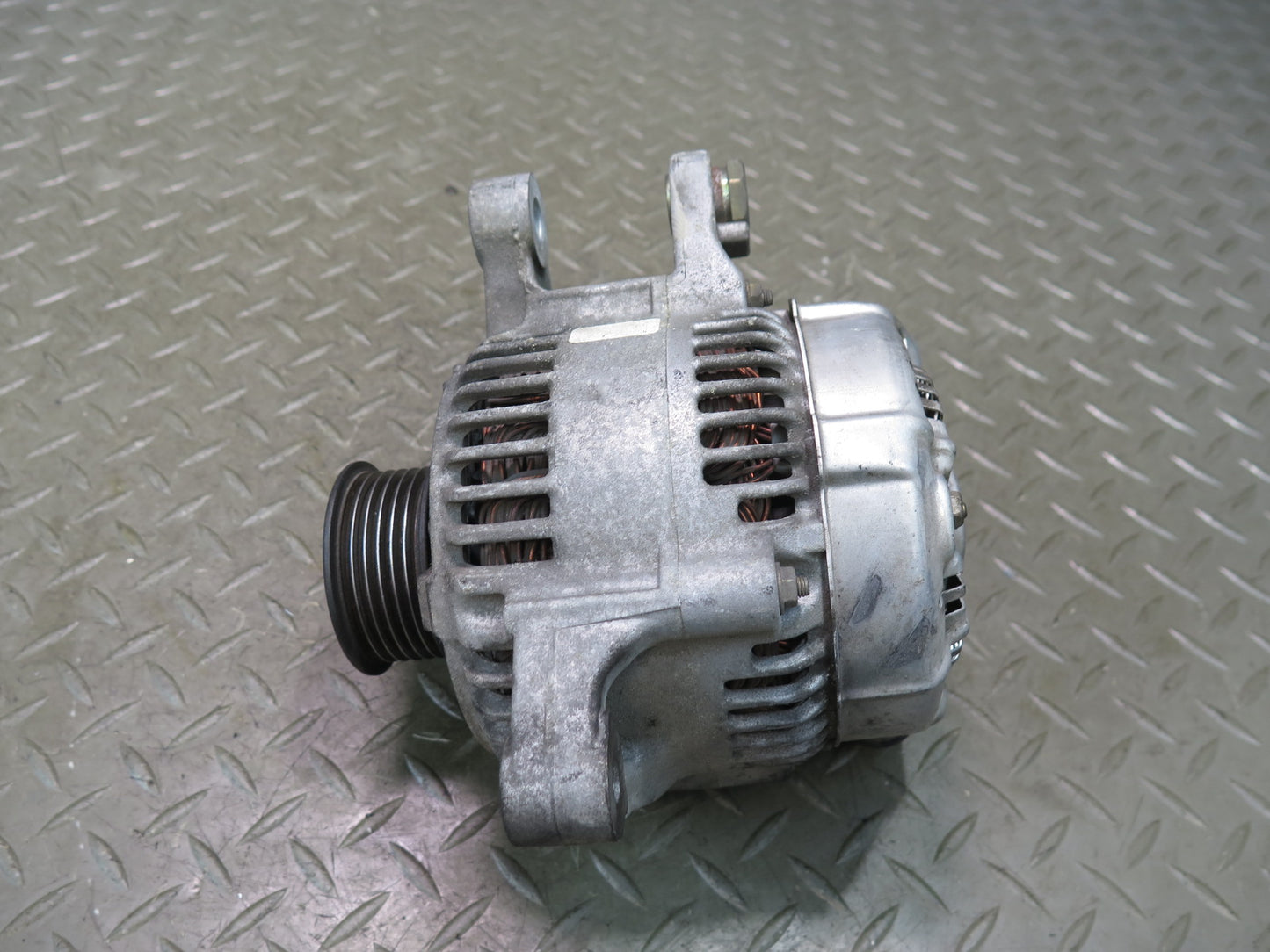 00-05 Toyota ZZW30L MR2 Spyder 1.8L 1ZZFE Generator Alternator 27060-22040 OEM
