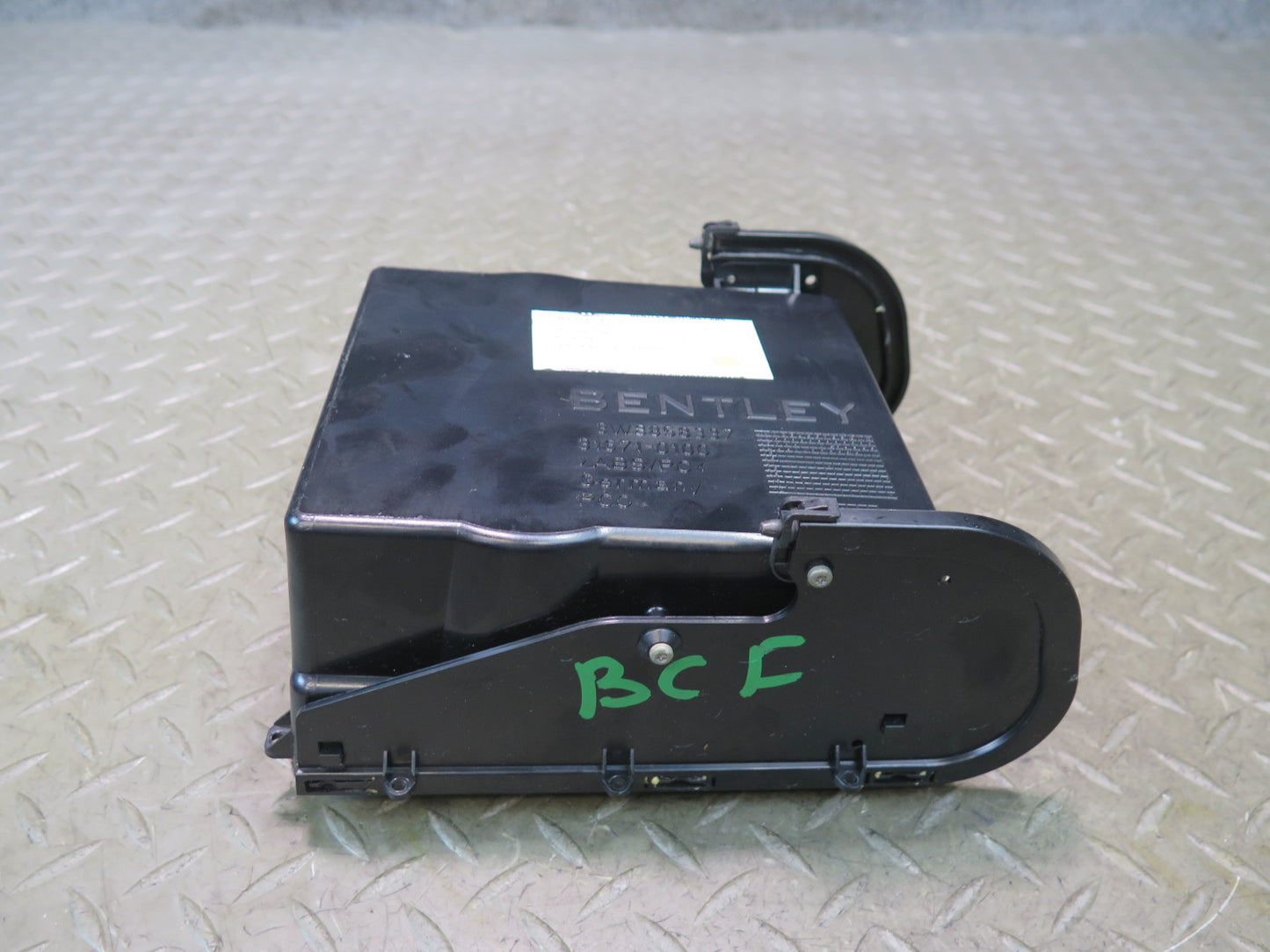 03-11 Bentley Continental GT Center Console Compartment Storage BIN Tray Box