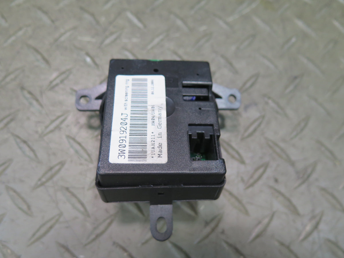 03-10 Bentley Continental GT Dash Center Analog Clock Unit 3W0919204J