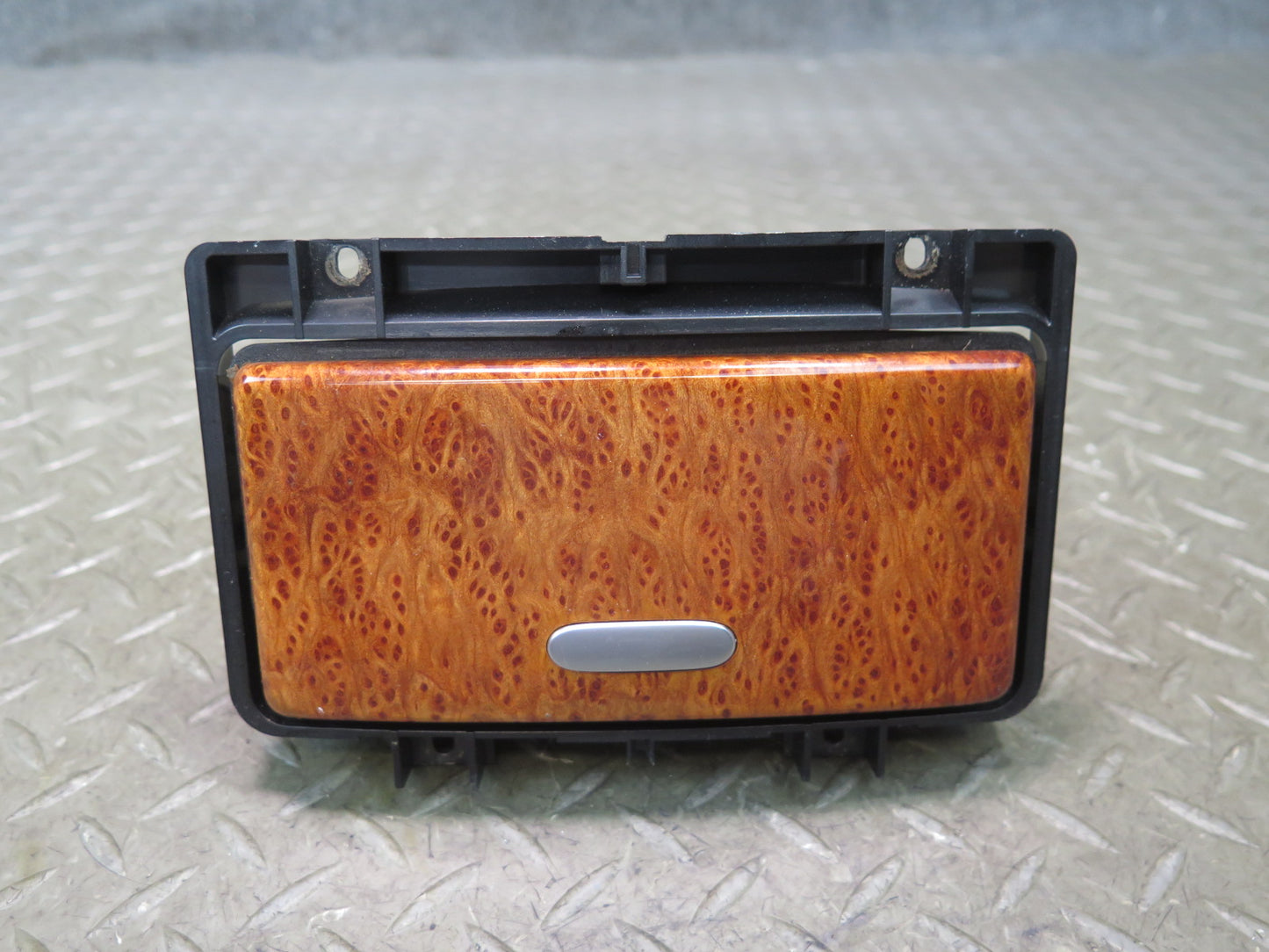 03-11 Bentley Continental GT Front or Rear Center Console Ash Tray 3W8863075