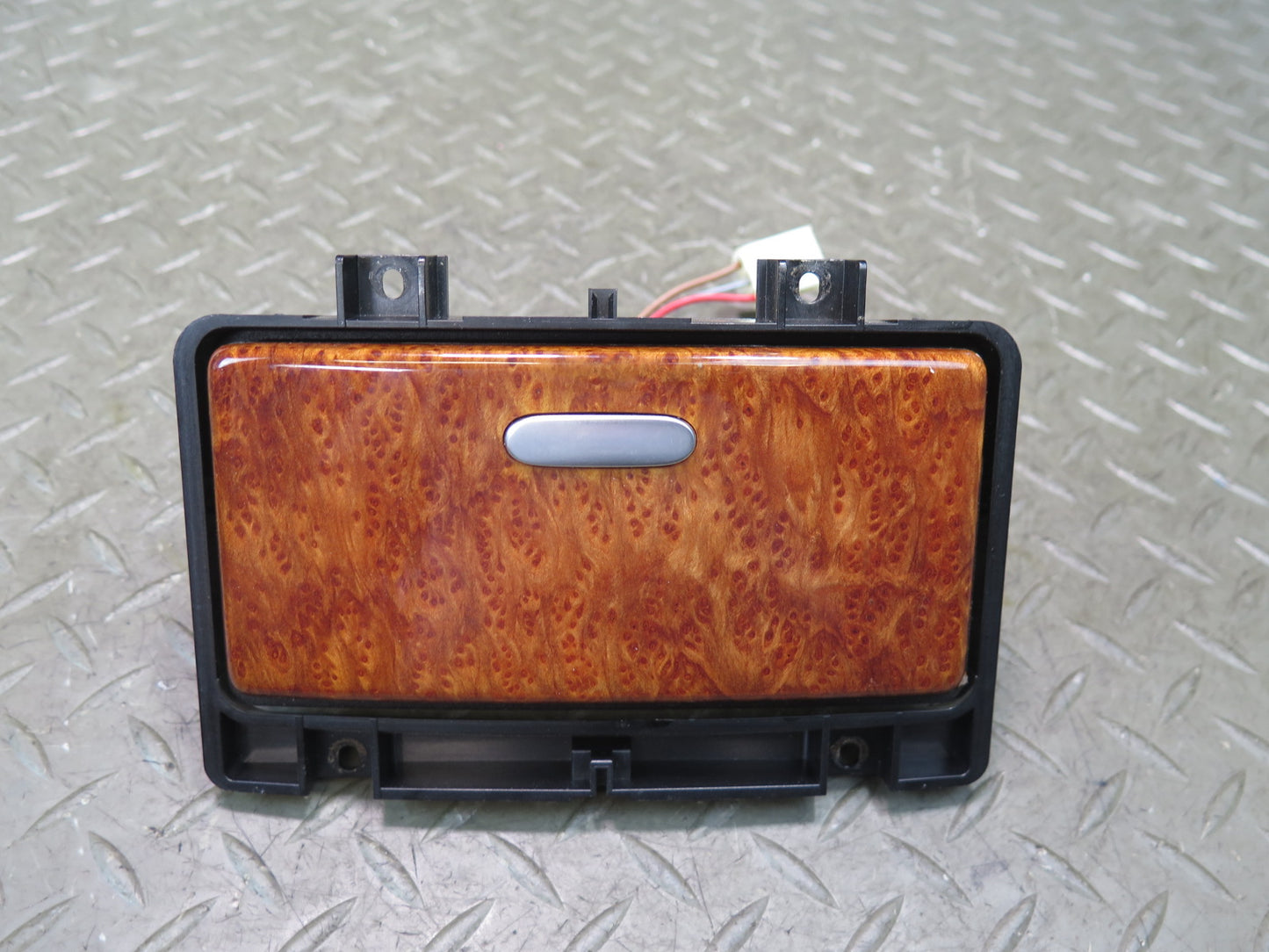 03-11 Bentley Continental GT Front or Rear Center Console Ash Tray 3W8863075