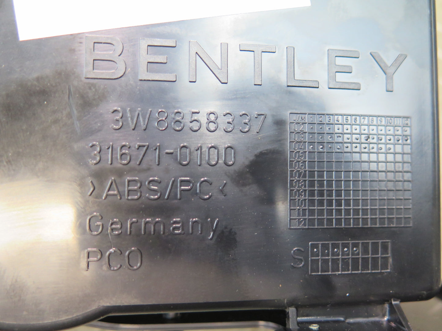 03-11 Bentley Continental GT Center Console Compartment Storage BIN Tray Box
