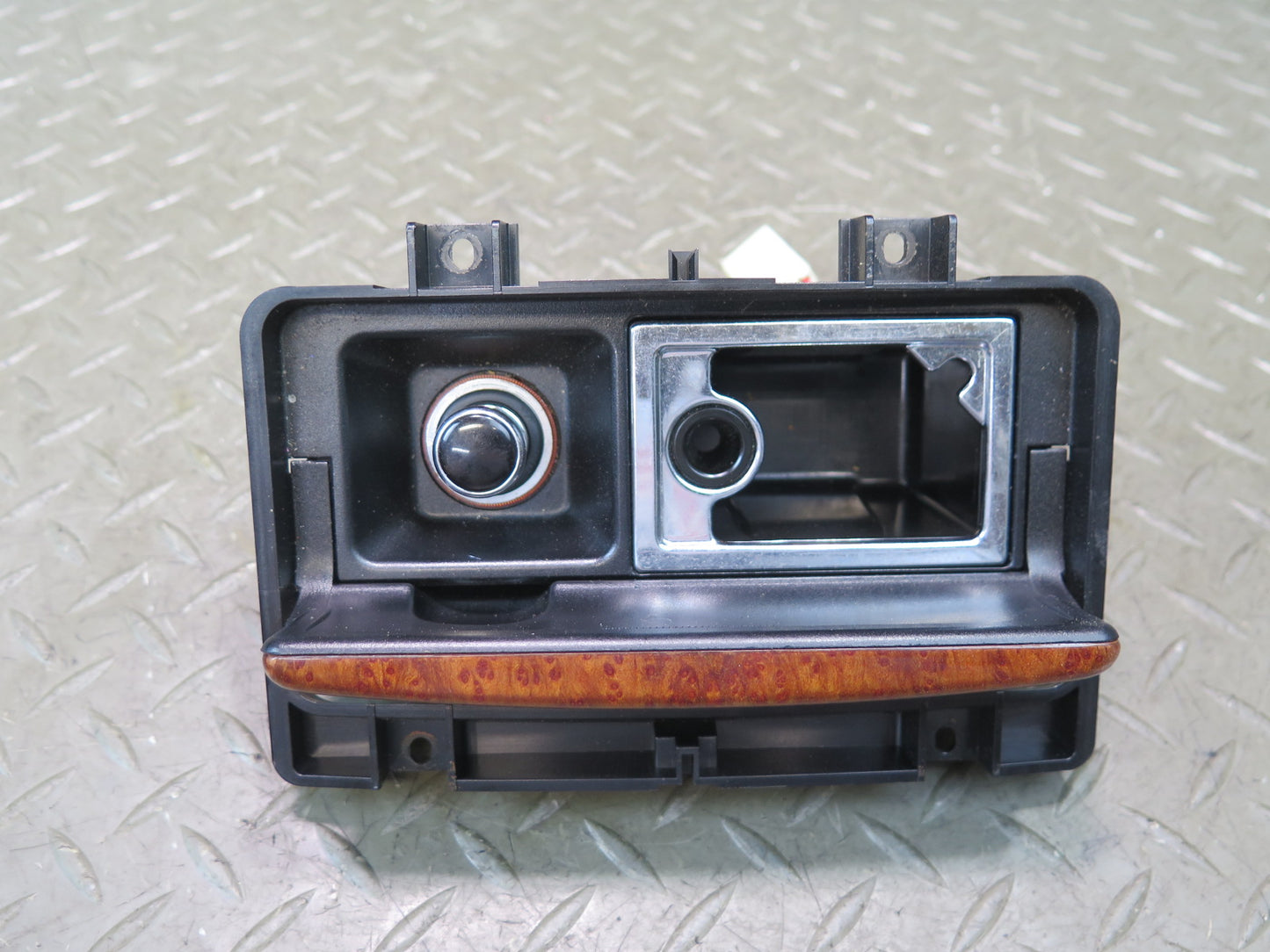 03-11 Bentley Continental GT Front or Rear Center Console Ash Tray w Lighter
