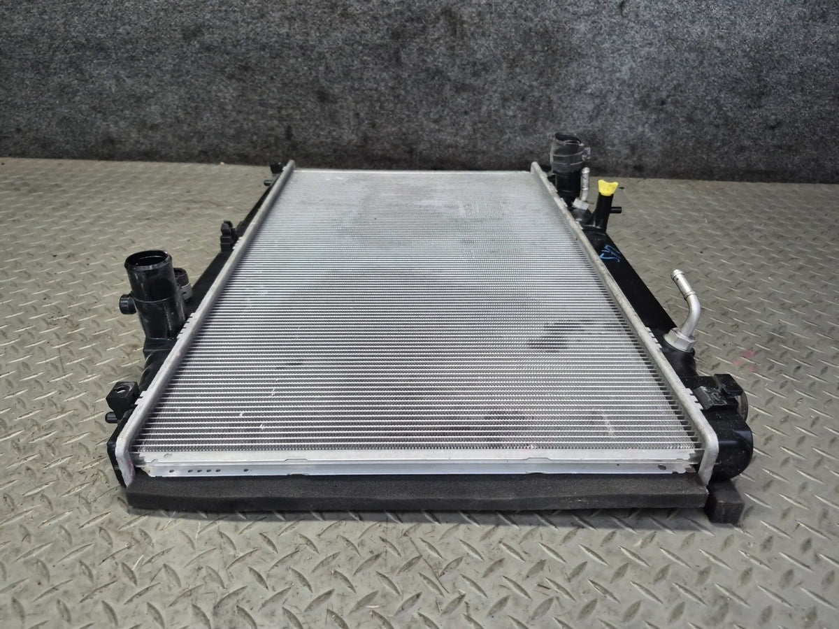 08-10 Lexus UVF46L LS600HL AWD Engine Cooling Radiator OEM
