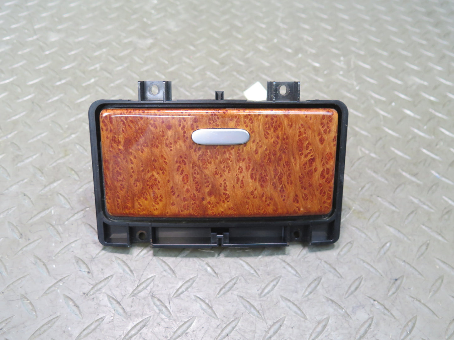 03-11 Bentley Continental GT Front or Rear Center Console Ash Tray w Lighter