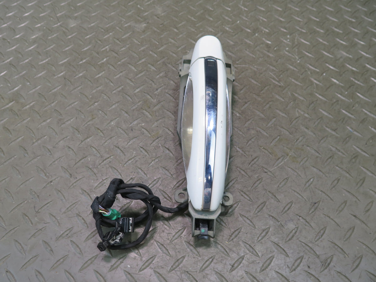 03-11 Bentley Continental GT Front Right Door Exterior Handle w Keyless Entry