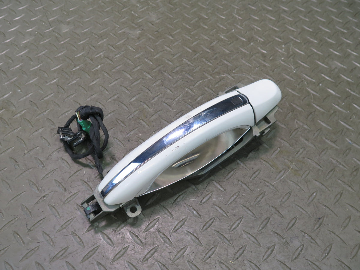 03-11 Bentley Continental GT Front Right Door Exterior Handle w Keyless Entry