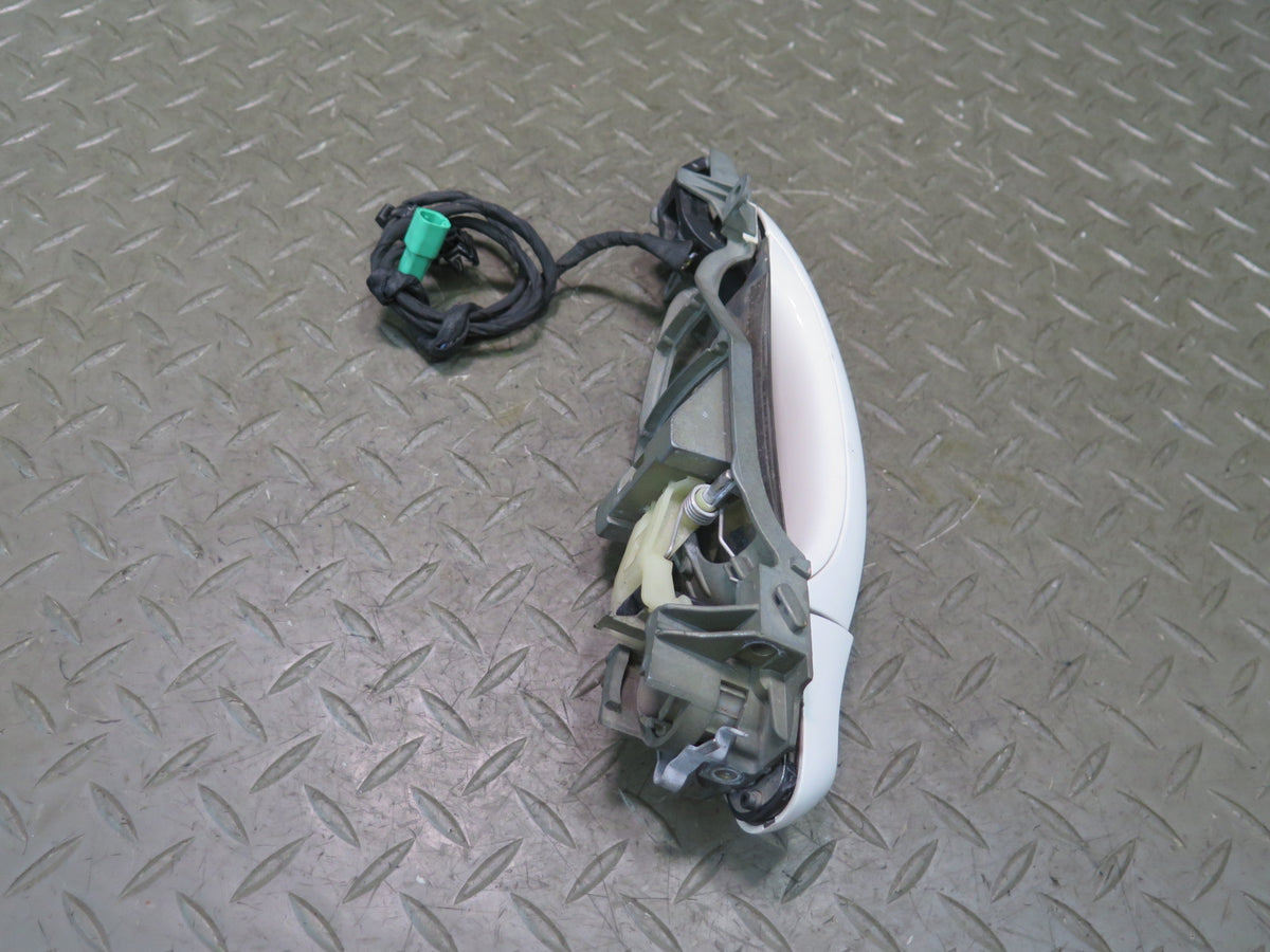 03-11 Bentley Continental GT Front Right Door Exterior Handle w Keyless Entry