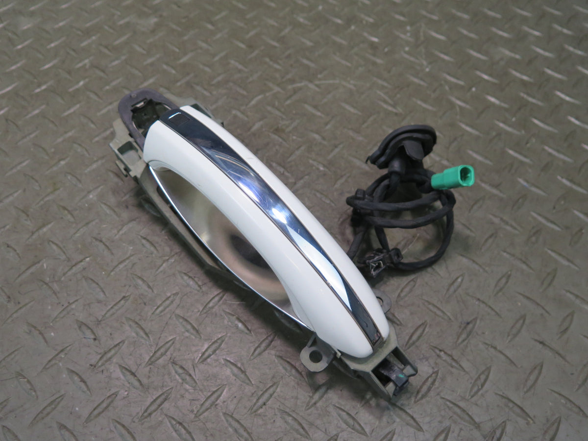 03-11 Bentley Continental GT Front Left Door Exterior Handle w Keyless Entry