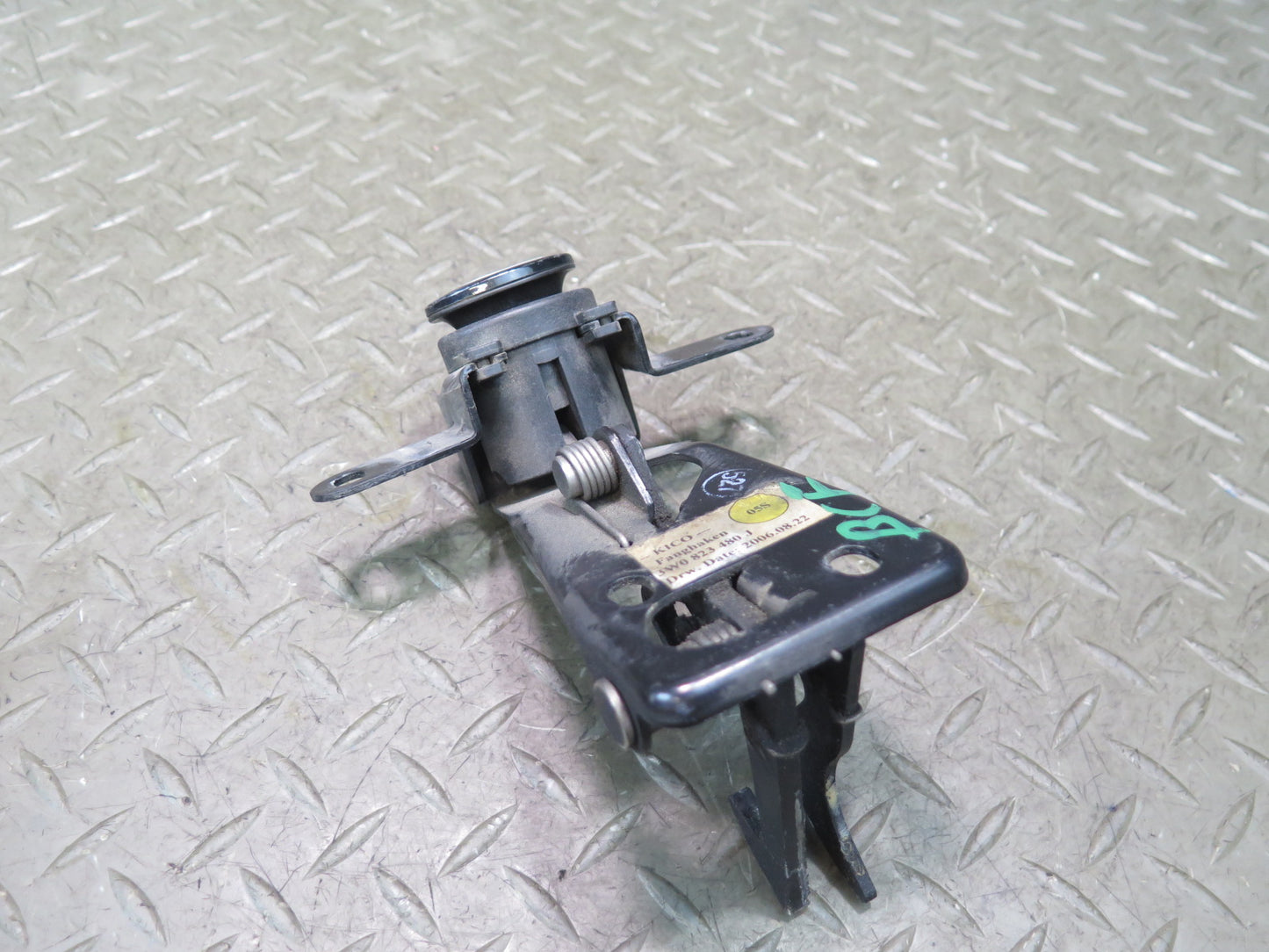 03-10 Bentley Continental GT Front Hood Lock Latch Safety Catch 3W0823480J