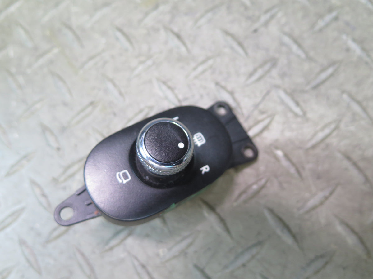 03-10 Bentley Continental GT  Heated Side View Mirror Adjust Controlswitch