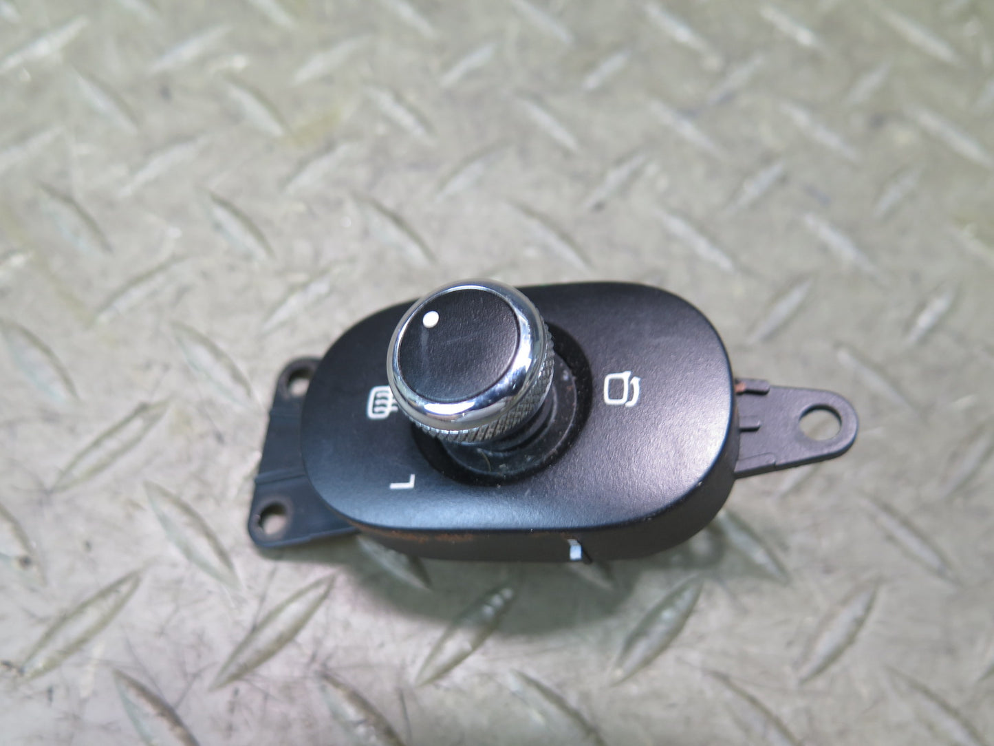 03-10 Bentley Continental GT  Heated Side View Mirror Adjust Controlswitch