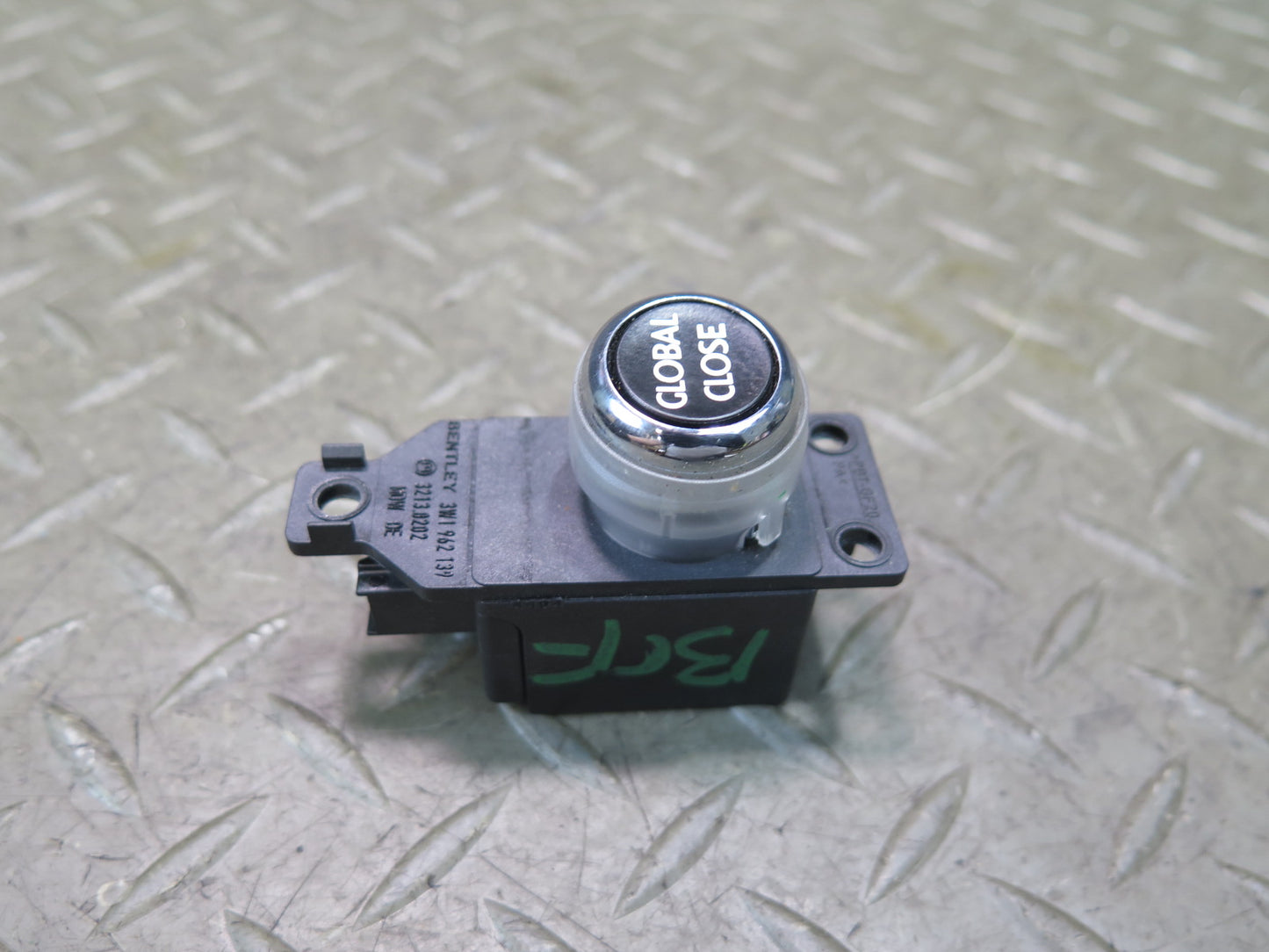 03-10 Bentley Continental GT Global Close Switch Button 3W1962139