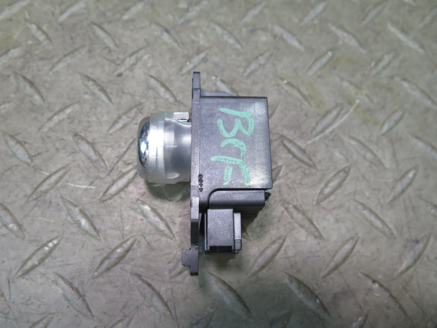 03-10 Bentley Continental GT Global Close Switch Button 3W1962139