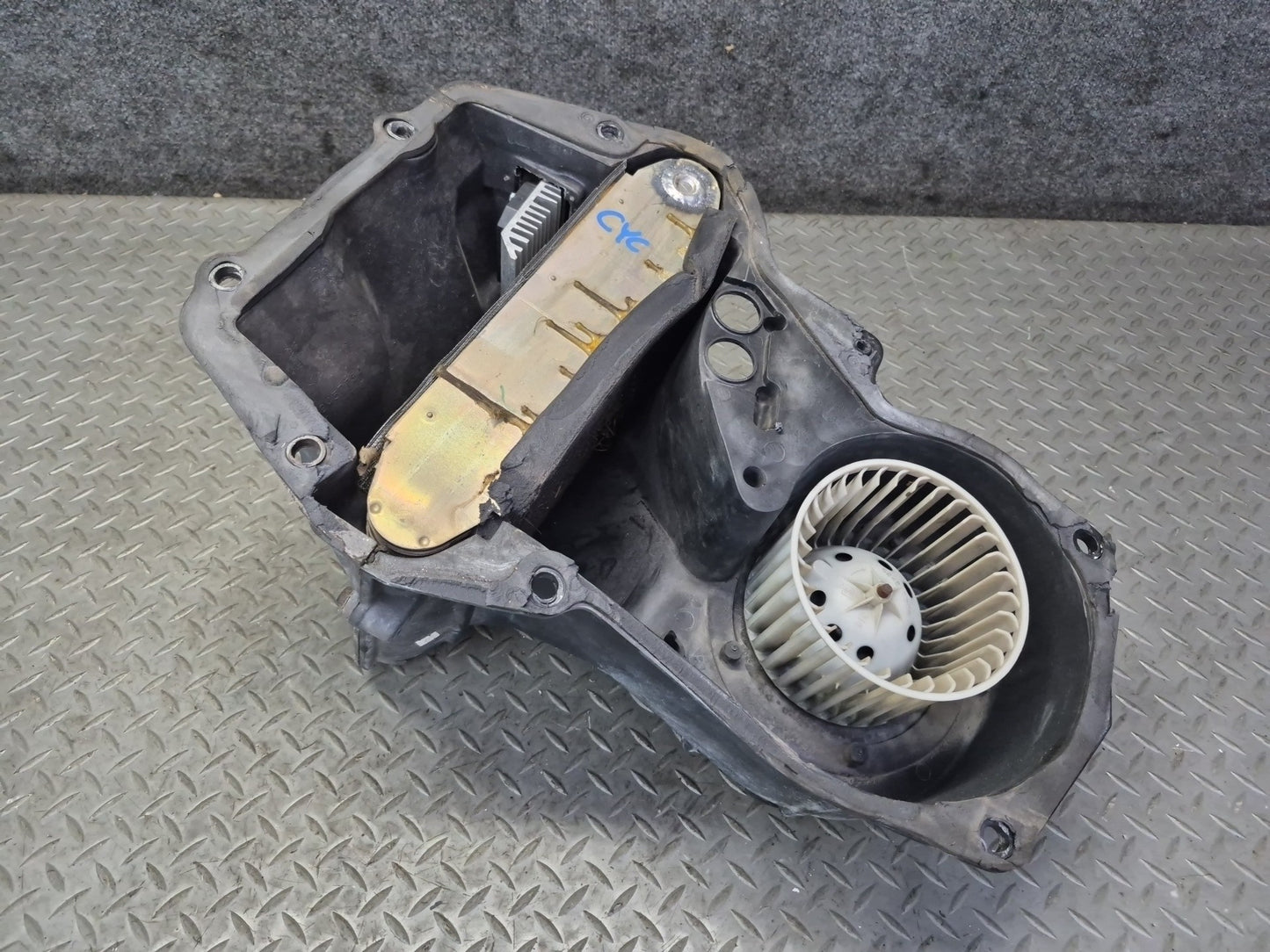 94-96 Chevrolet Corvette C4 Hvac A/C Evaporator Blower Motor Climate Box OEM