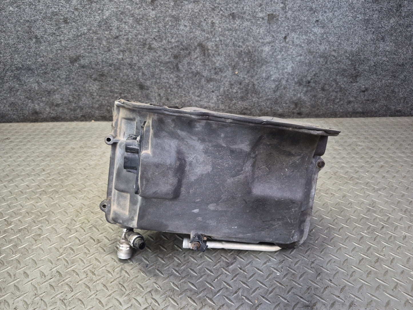94-96 Chevrolet Corvette C4 Hvac A/C Evaporator Blower Motor Climate Box OEM