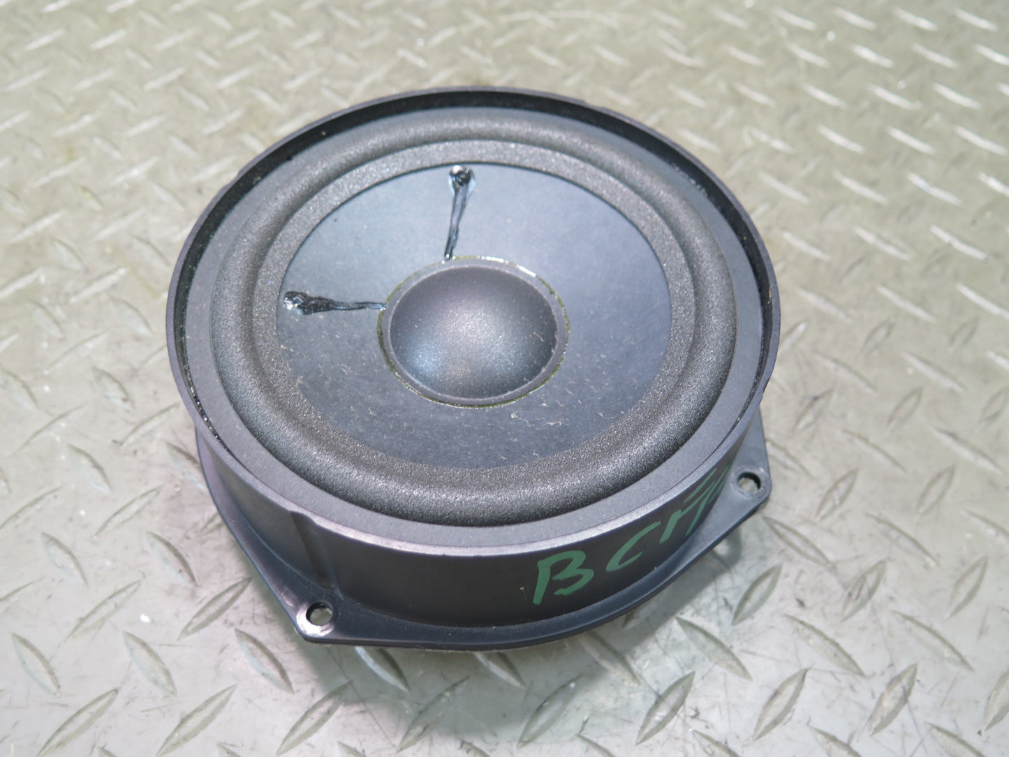 03-11 Bentley Continental GT Front Left & Right Door Speaker 3W0035411P Set of 2