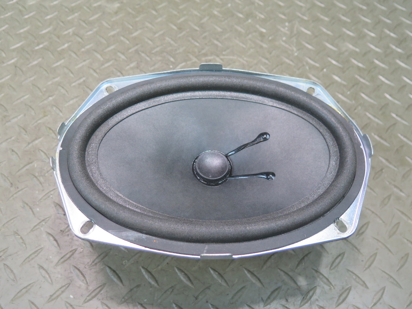 03-11 Bentley Continental GT Front Left & Right Door Speaker 3W0035411N Set of 2