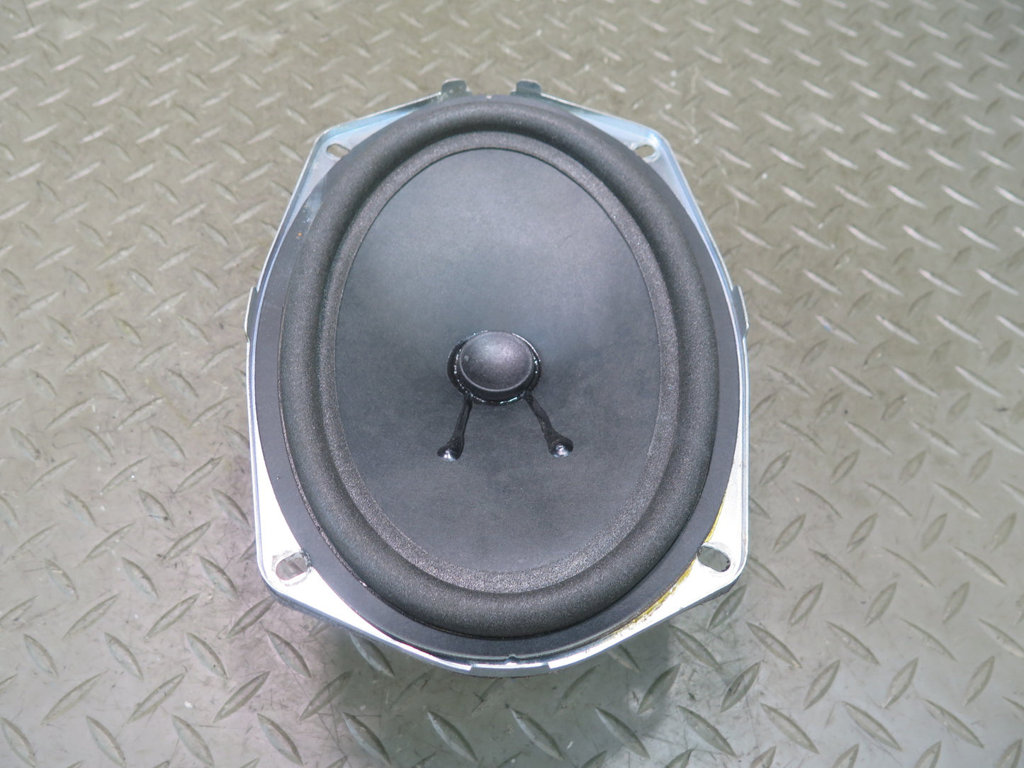 03-11 Bentley Continental GT Front Left & Right Door Speaker 3W0035411N Set of 2