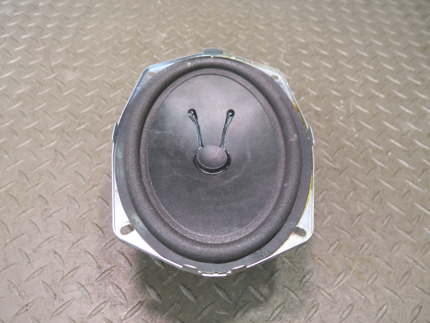 03-11 Bentley Continental GT Front Left & Right Door Speaker 3W0035411N Set of 2
