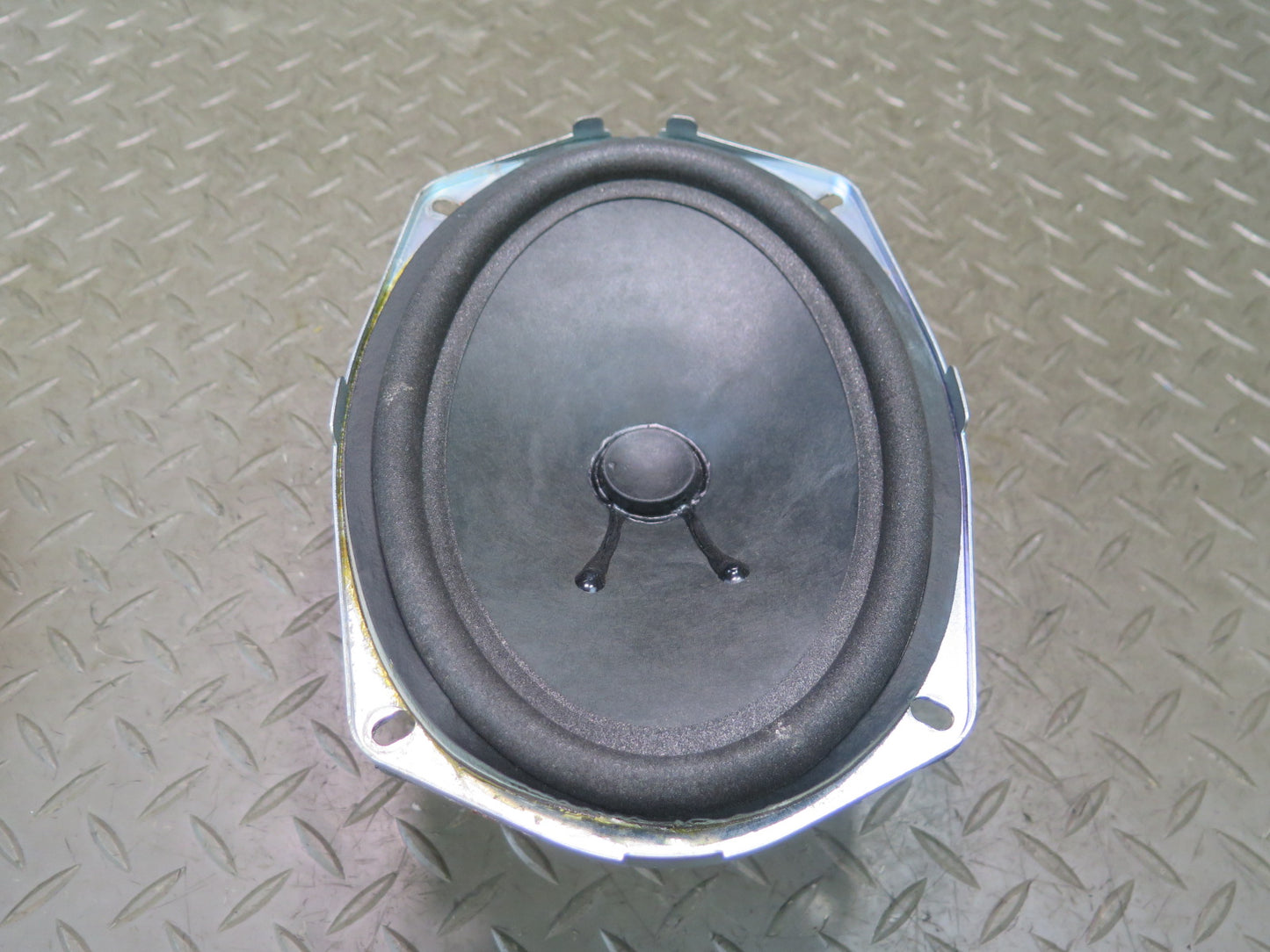 03-11 Bentley Continental GT Front Left & Right Door Speaker 3W0035411N Set of 2