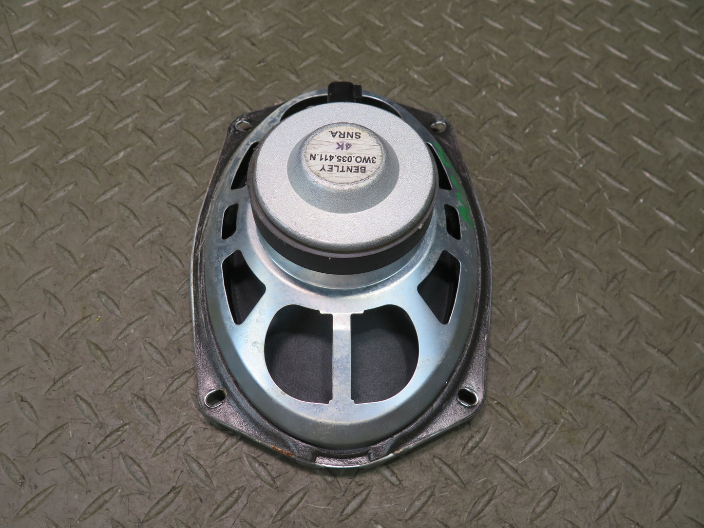 03-11 Bentley Continental GT Front Left & Right Door Speaker 3W0035411N Set of 2