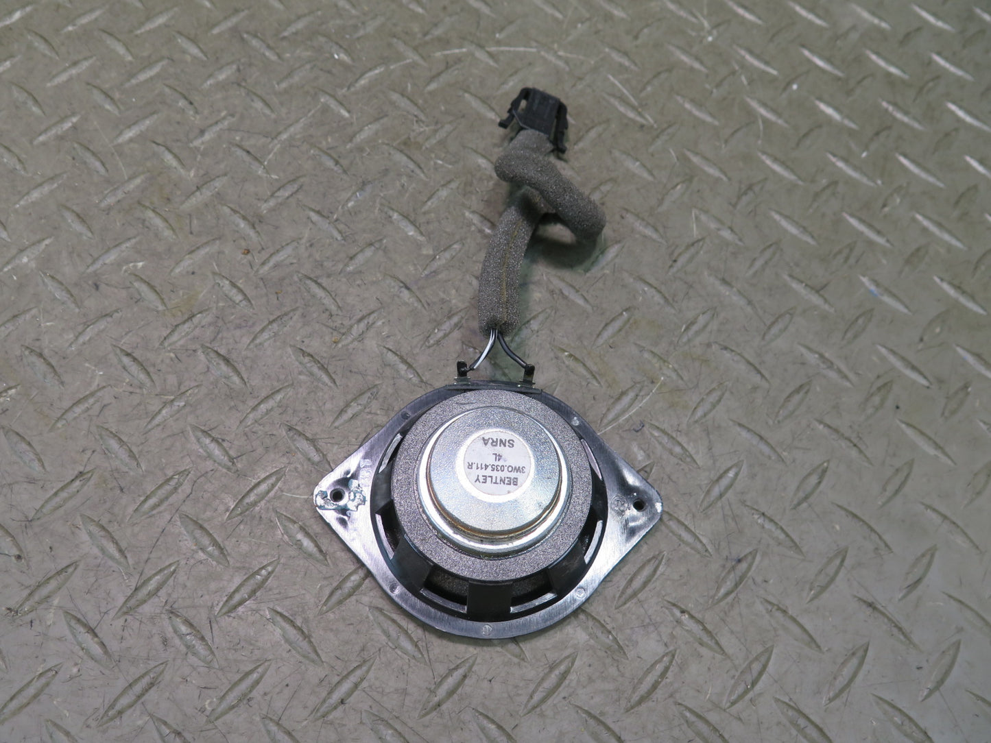 03-10 Bentley Continental GT Front or Rear Door Audio Speaker Set of 2