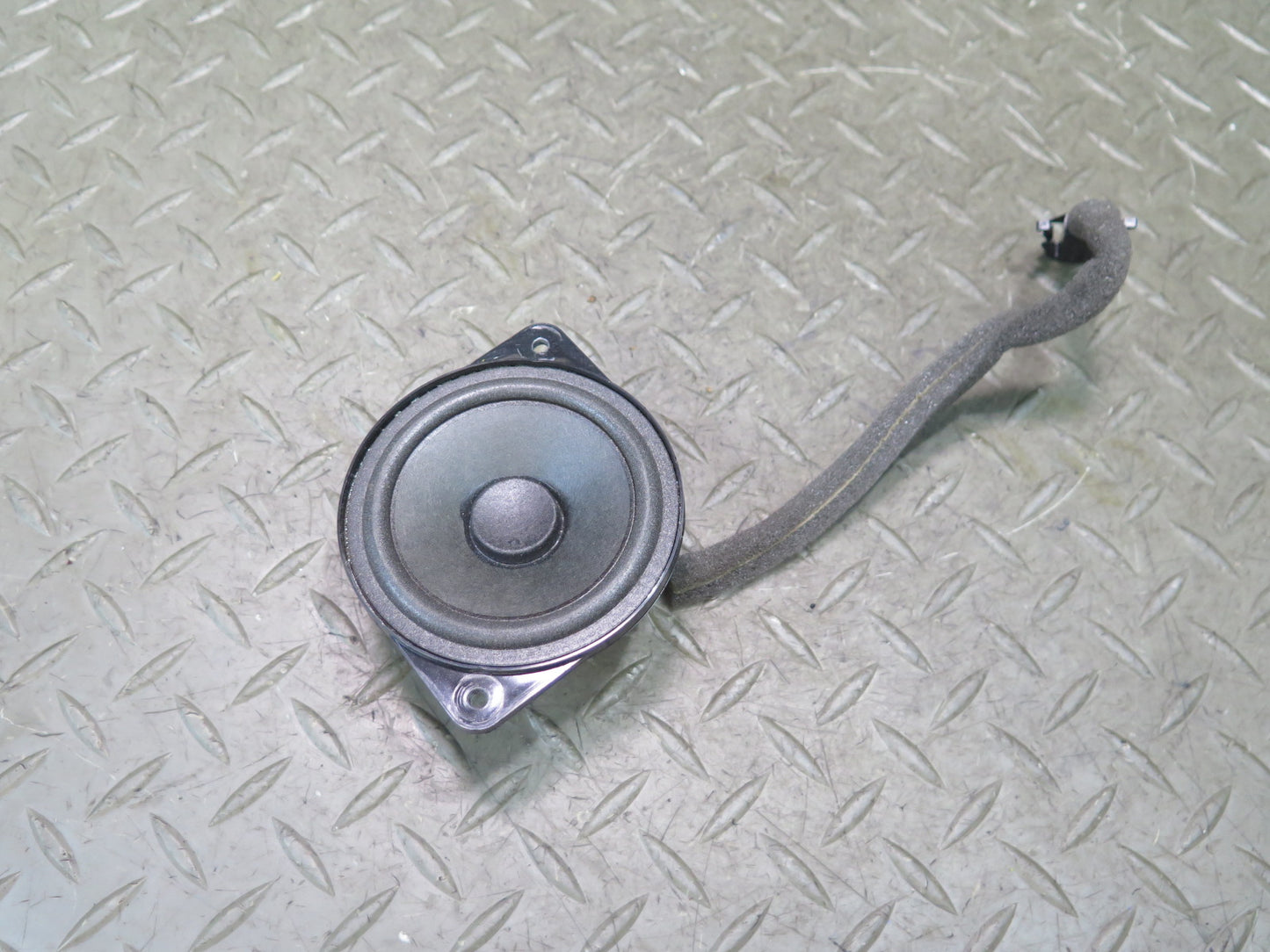 03-10 Bentley Continental GT Front or Rear Door Audio Speaker Set of 2