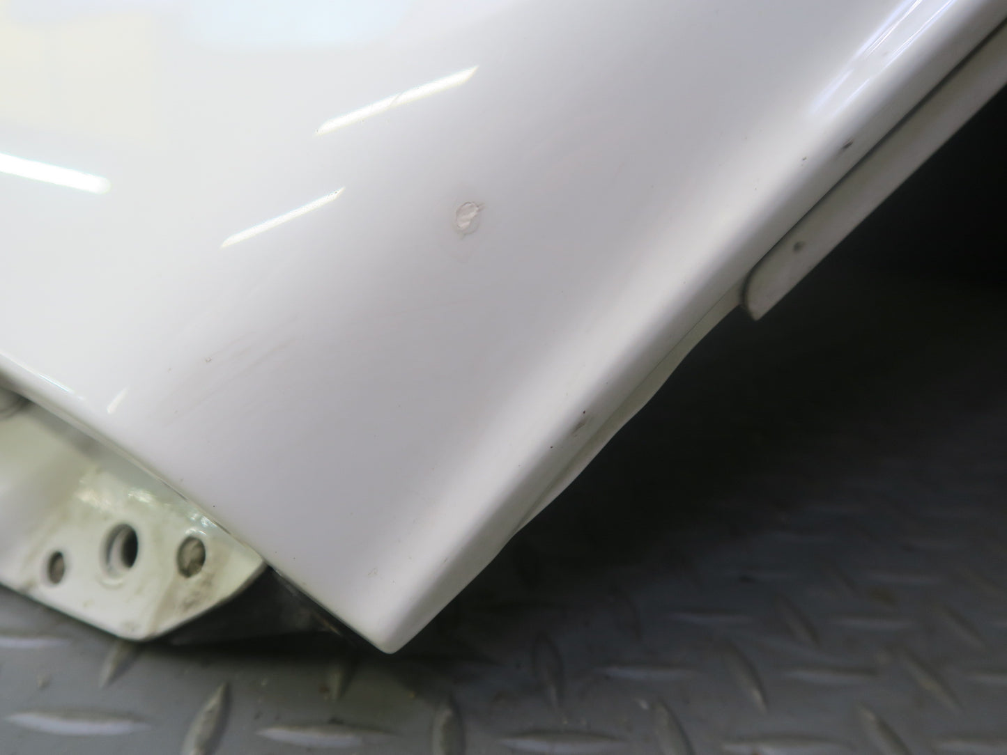 2003-2008 Bentley Continental GT Front Hood Bonnet Shell Panel Glacier White