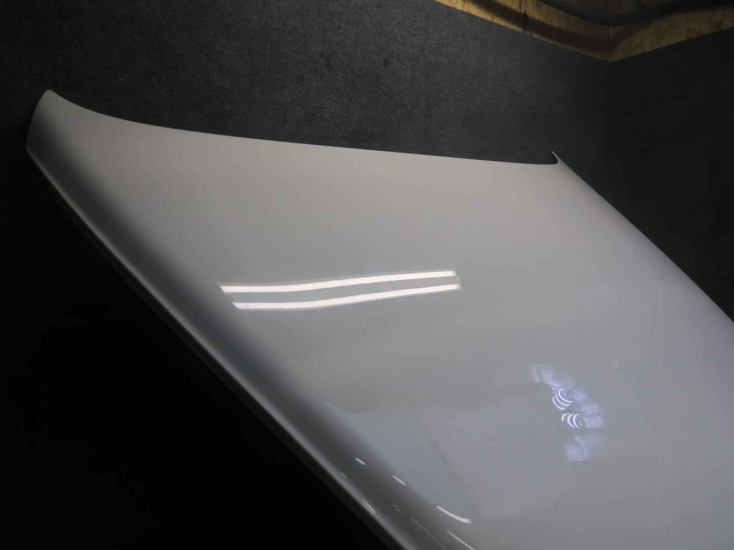 2003-2008 Bentley Continental GT Front Hood Bonnet Shell Panel Glacier White