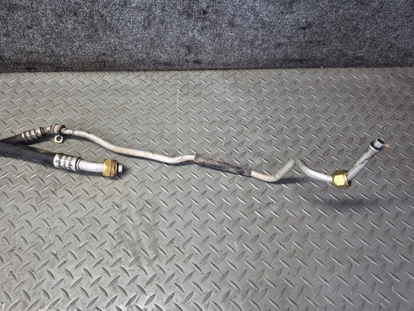 1996 Chevrolet Corvette C4 A/C Air Condition Hose Pipe Line Dryer Set OEM