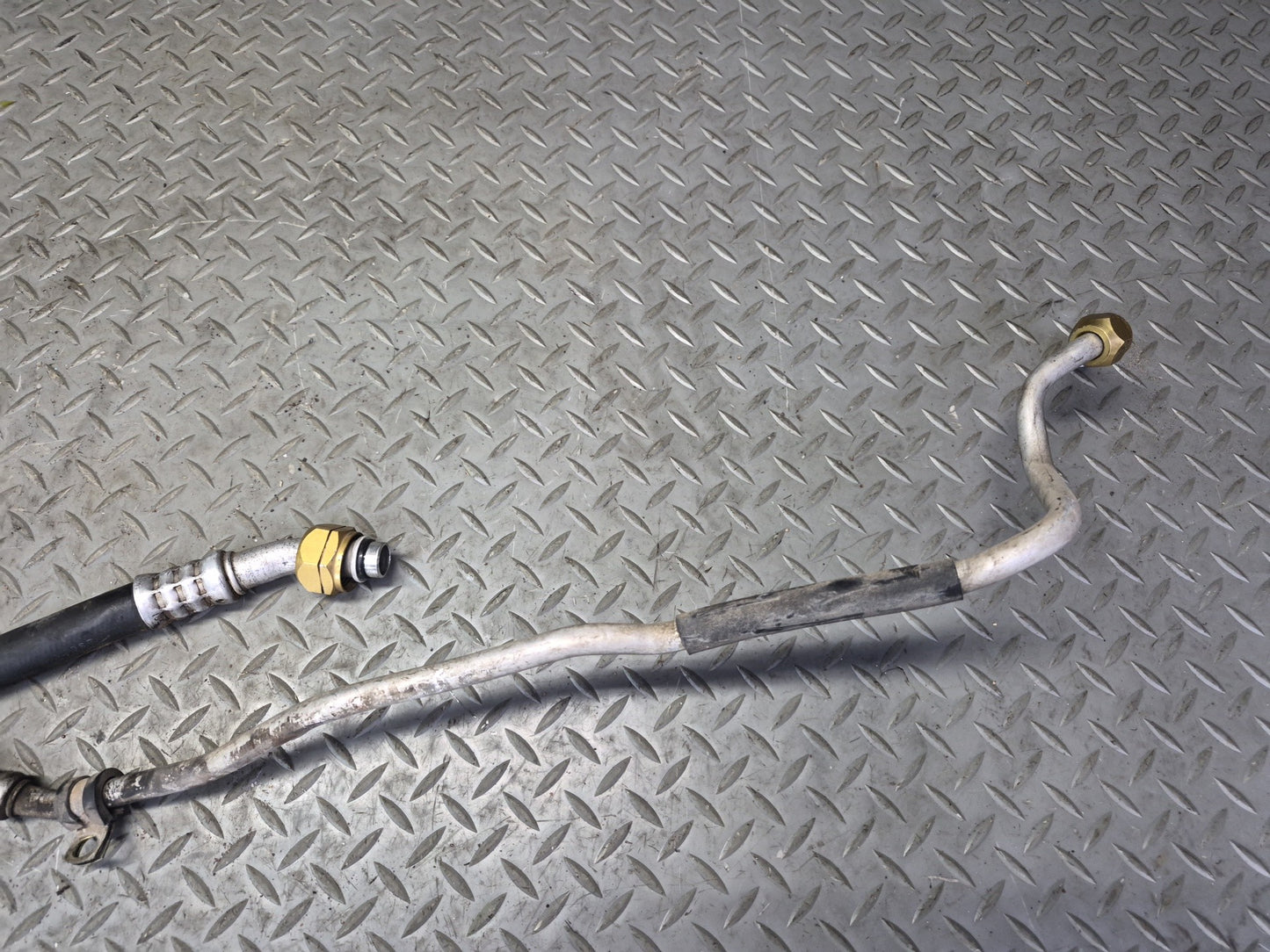 1996 Chevrolet Corvette C4 A/C Air Condition Hose Pipe Line Dryer Set OEM