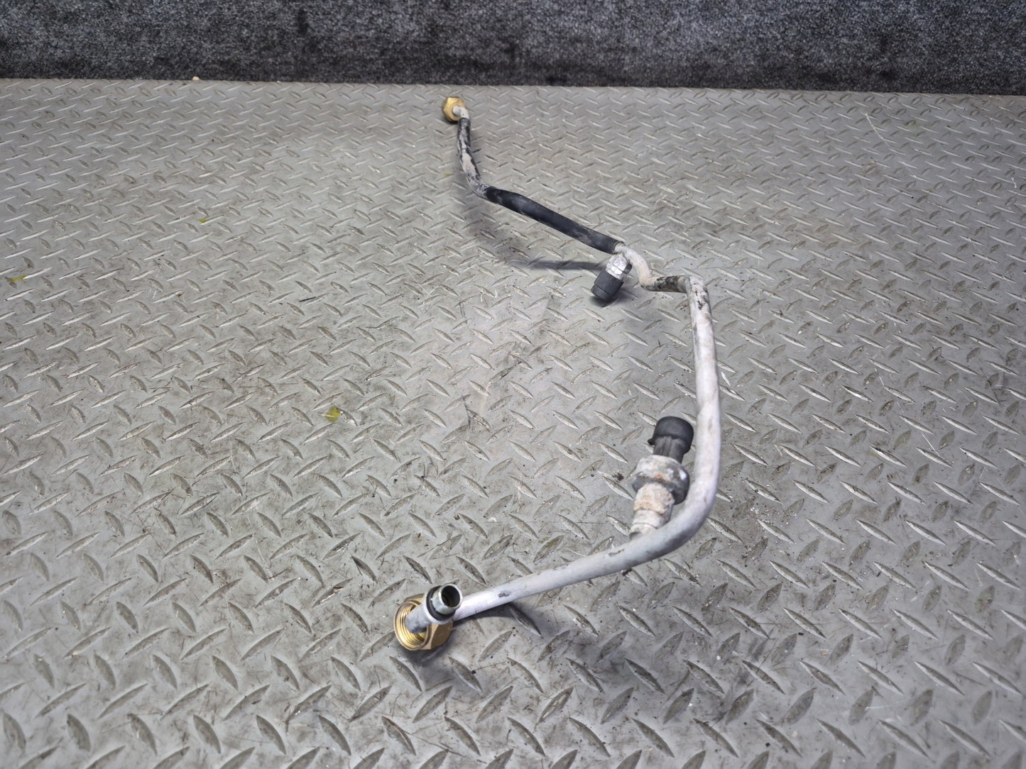 1996 Chevrolet Corvette C4 A/C Air Condition Hose Pipe Line Dryer Set OEM