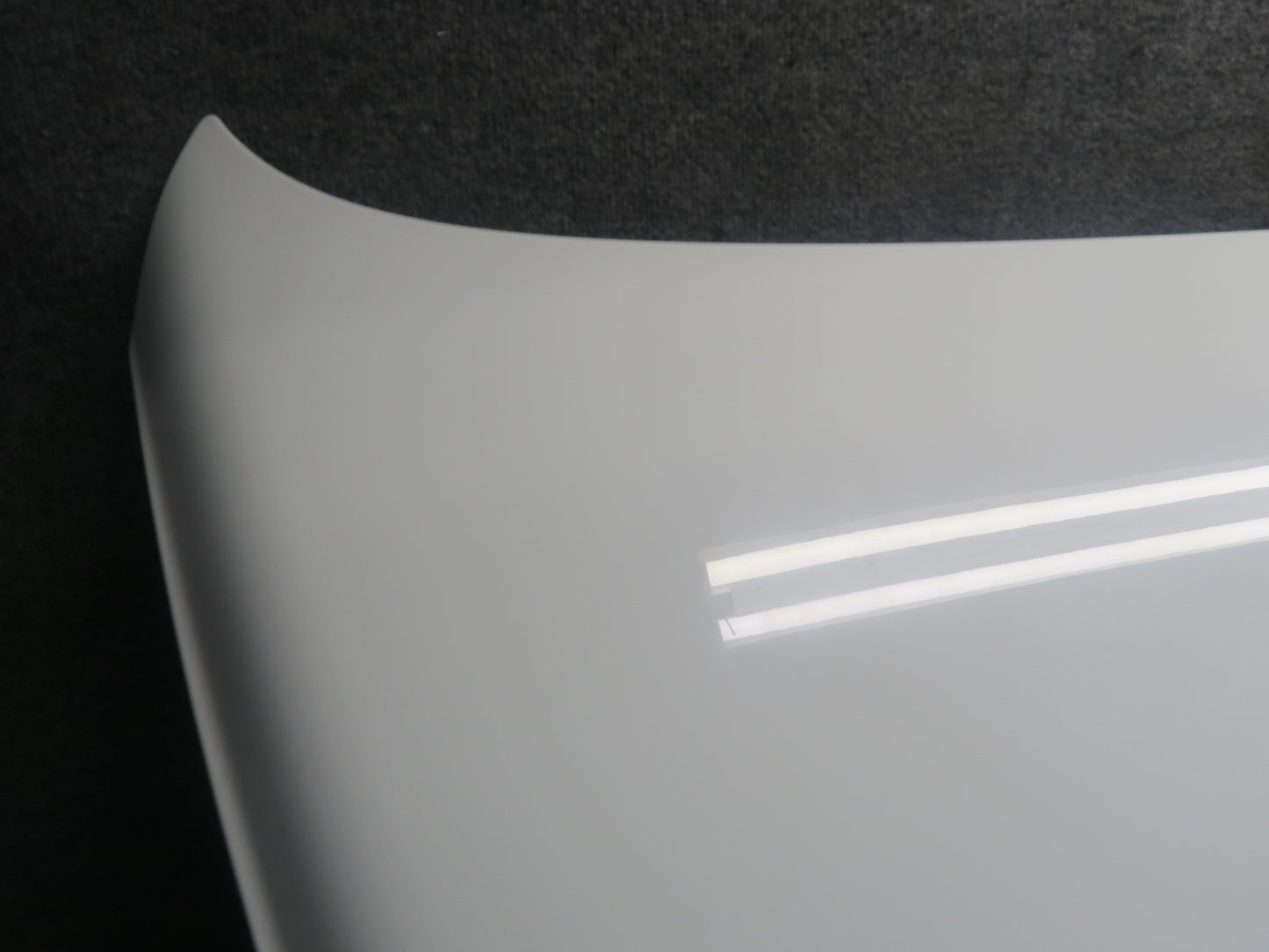 2003-2008 Bentley Continental GT Front Hood Bonnet Shell Panel Glacier White