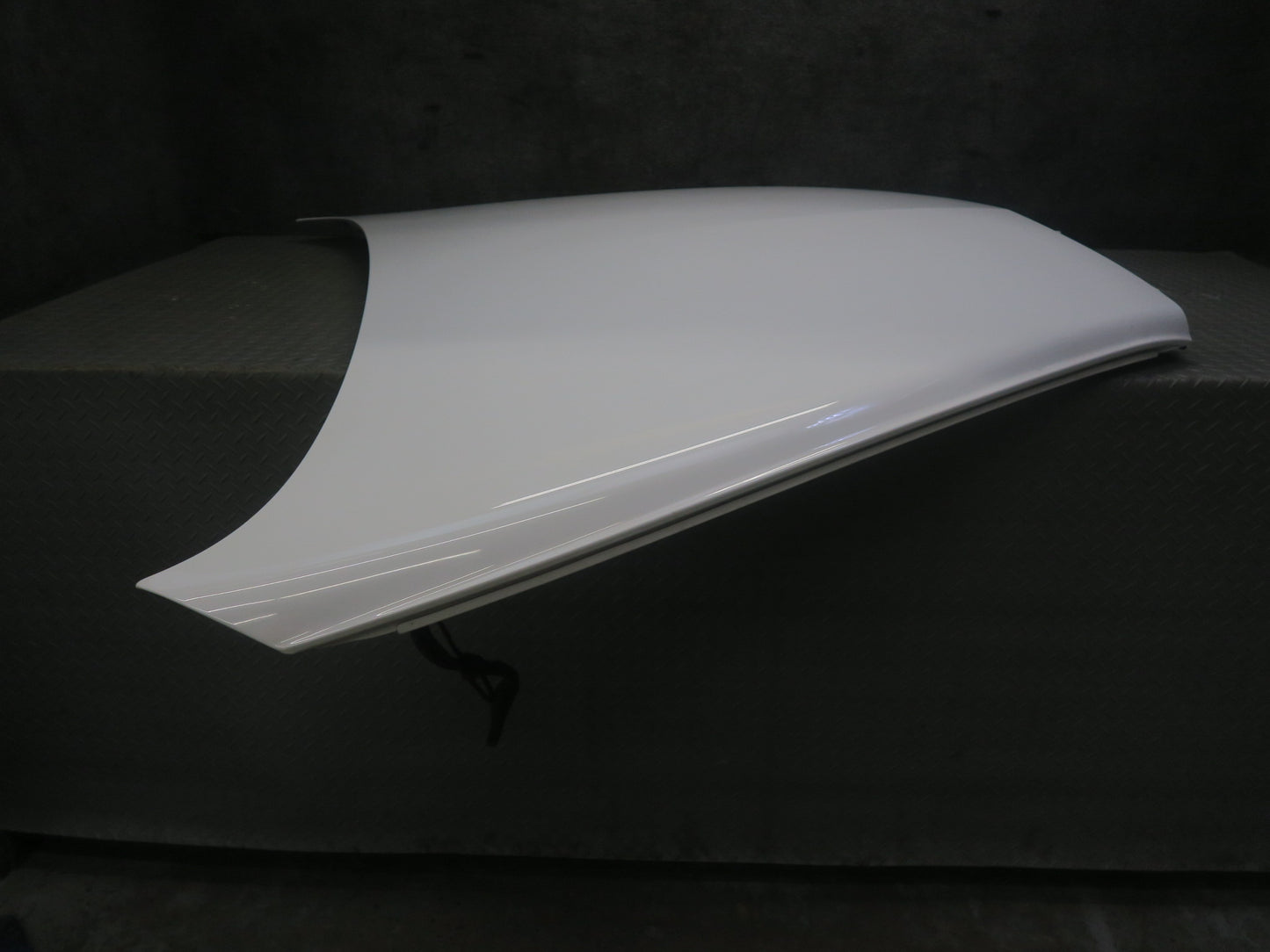 2003-2008 Bentley Continental GT Front Hood Bonnet Shell Panel Glacier White