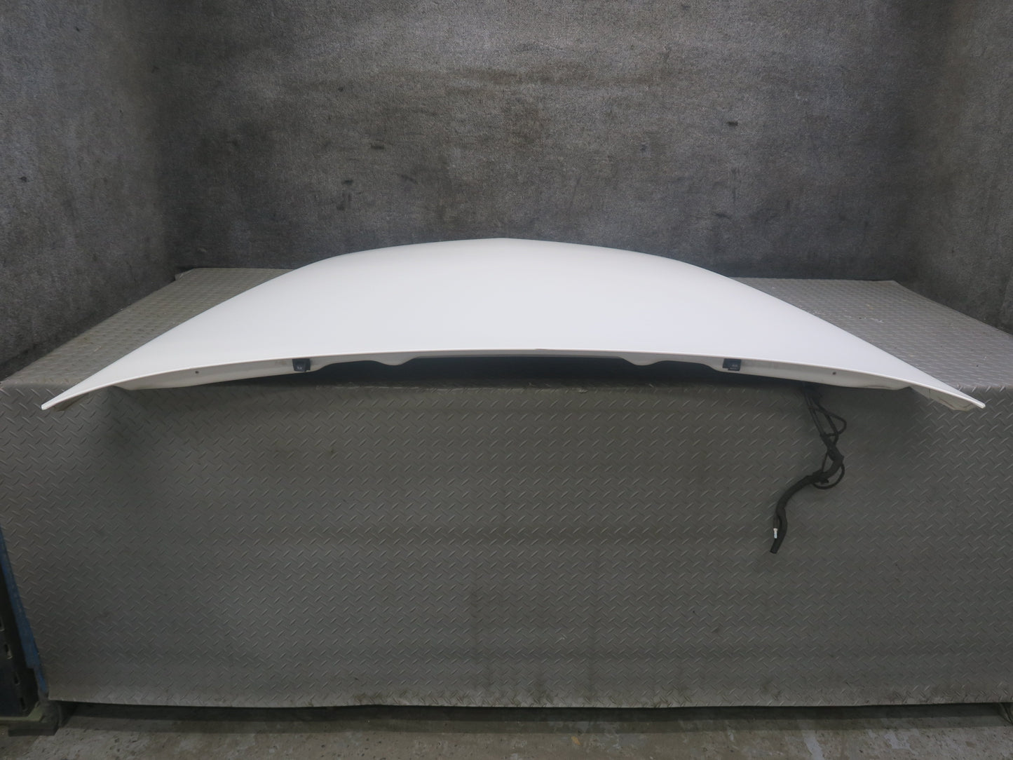 2003-2008 Bentley Continental GT Front Hood Bonnet Shell Panel Glacier White