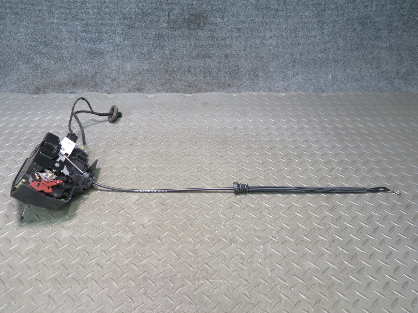 03-11 Bentley Continental GT Front Right Door Lock Latch Actuator 3W0837350B