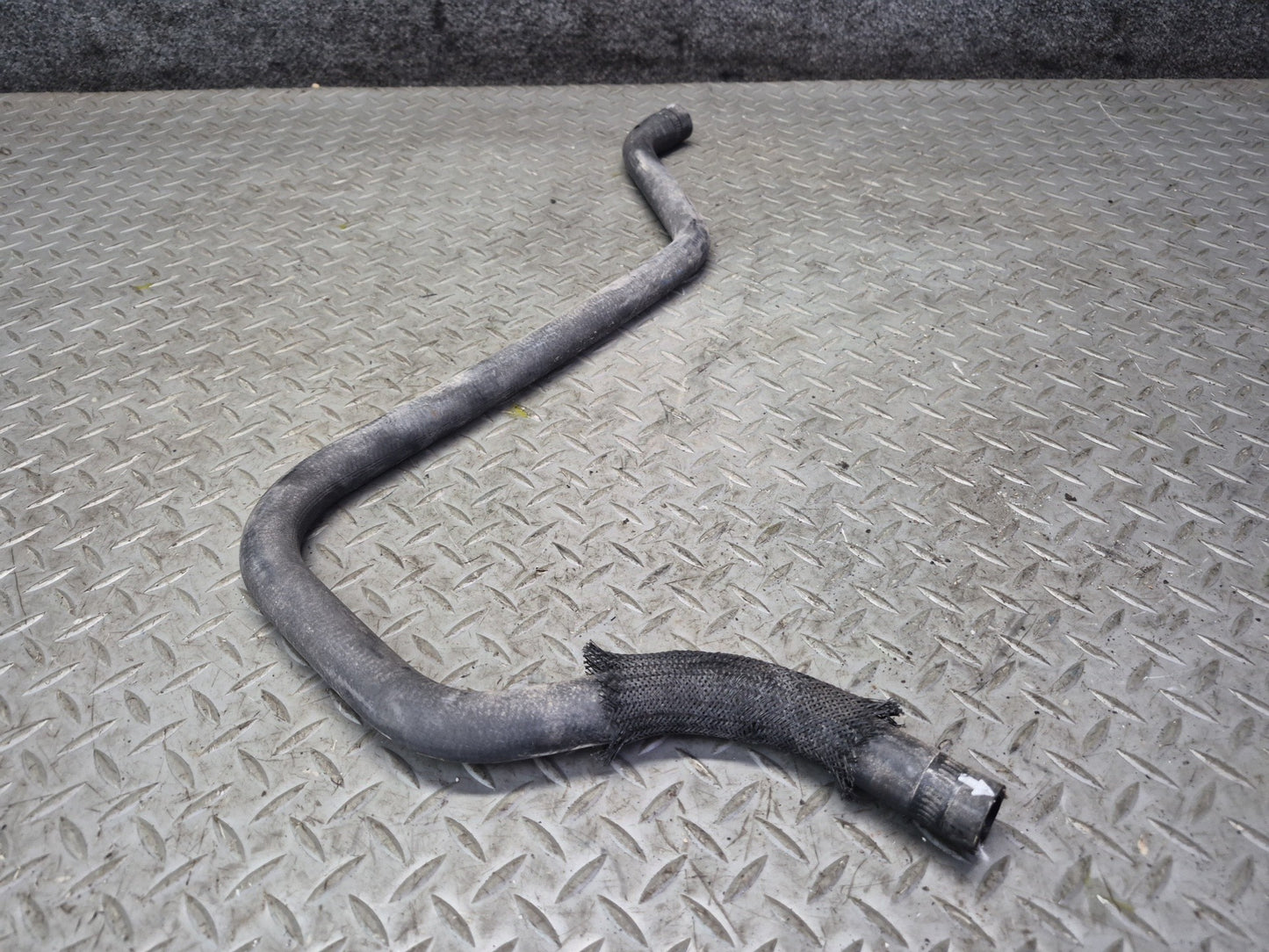 1996 Chevrolet Corvette C4 5.7L Engine Water Coolant Hose Pipe Line Set OEM