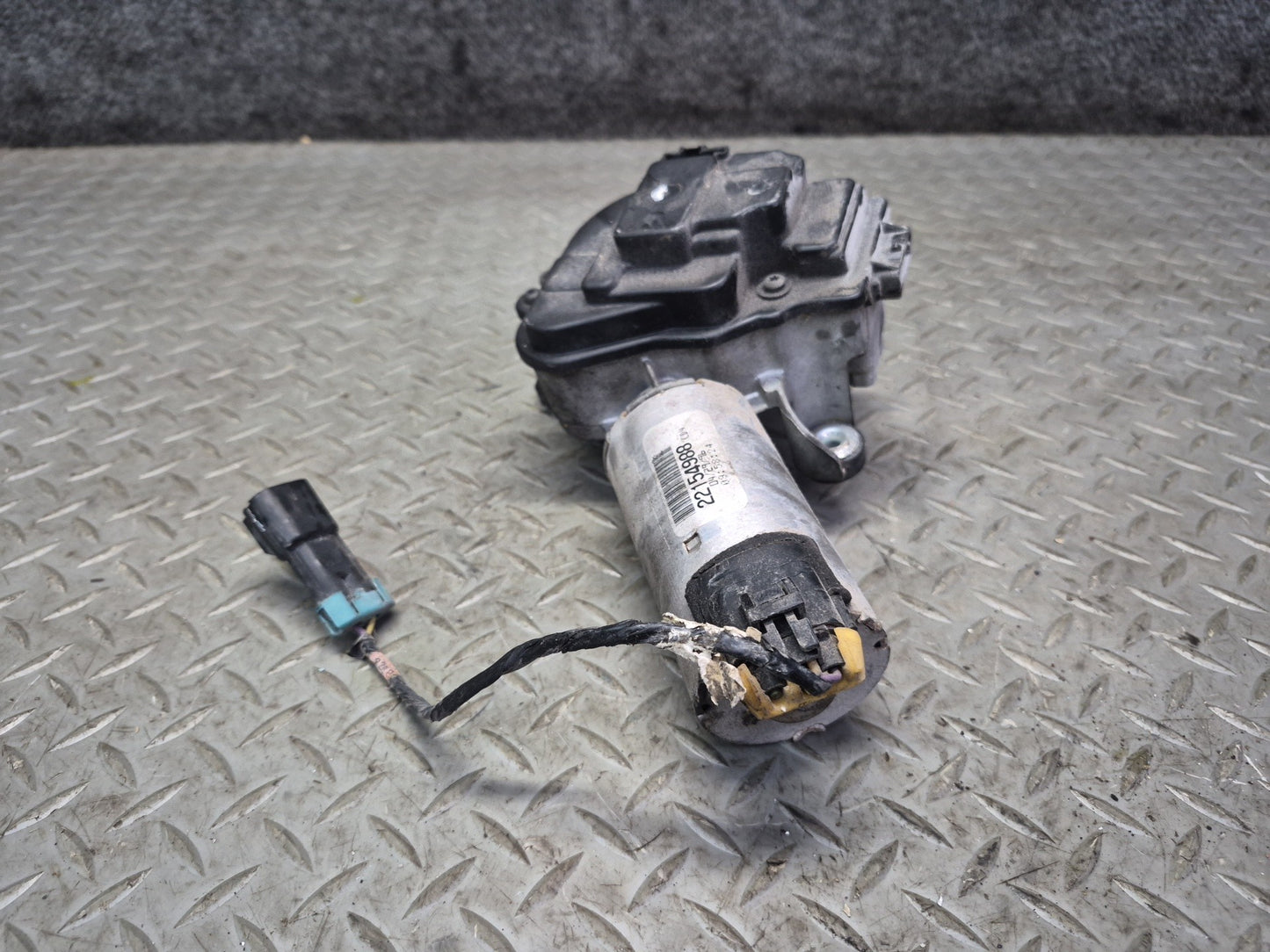84-96 Chevrolet Corvette C4 Windshield Wiper Motor 22154988 OEM