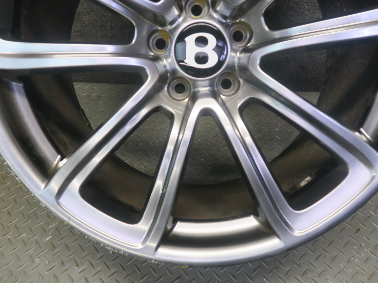 2009-2011 Bentley Continental Supersport R20 20" Forged Wheel Rim 20x9.5J ET41
