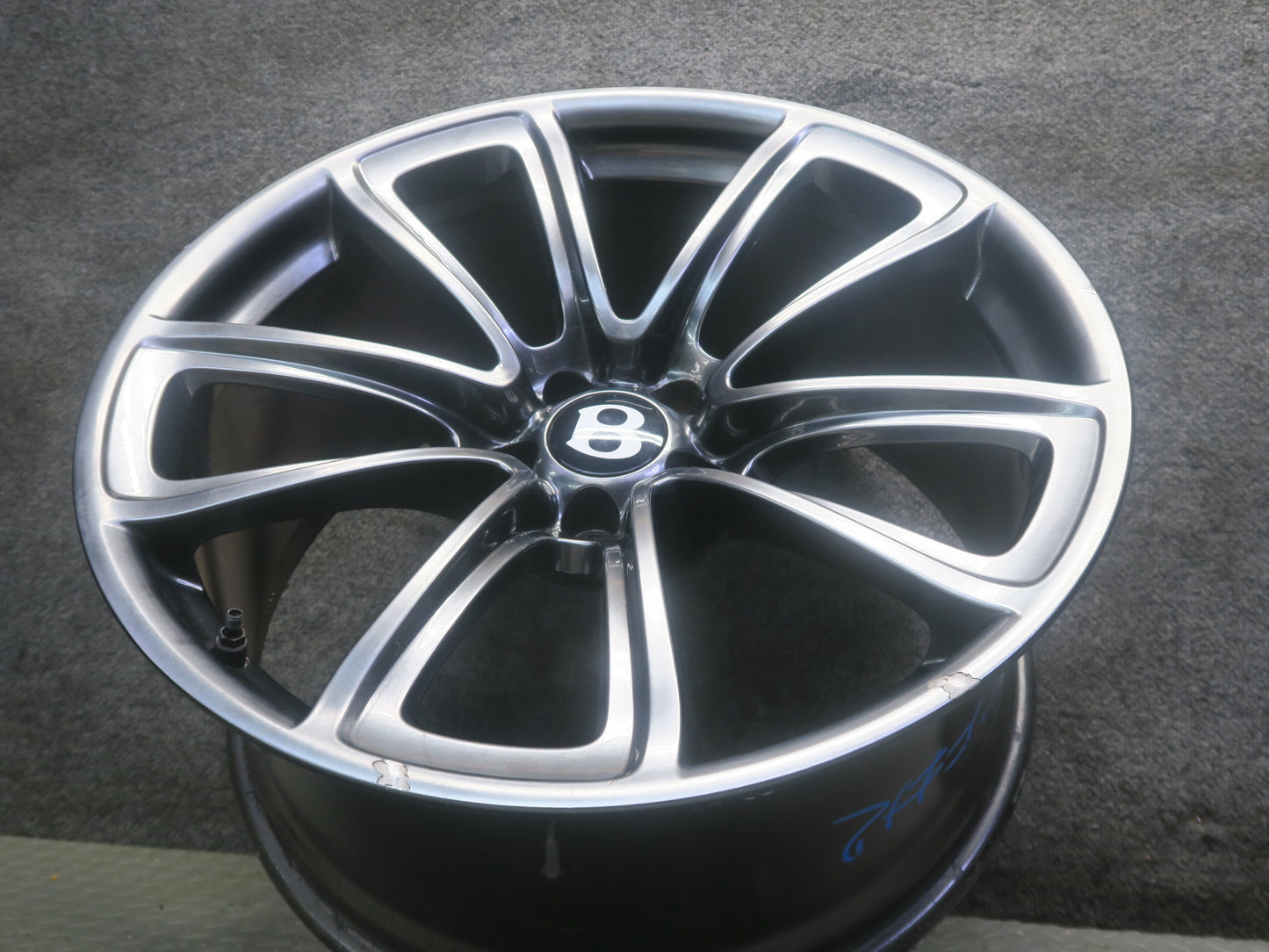 2009-2011 Bentley Continental Supersport R20 20" Forged Wheel Rim 20x9.5J ET16