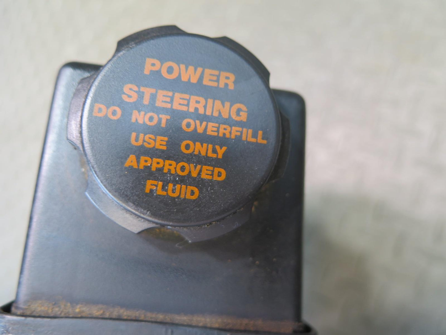 92-96 Chevrolet Corvette C4 Power Steering Fluid Reservoir Tank OEM