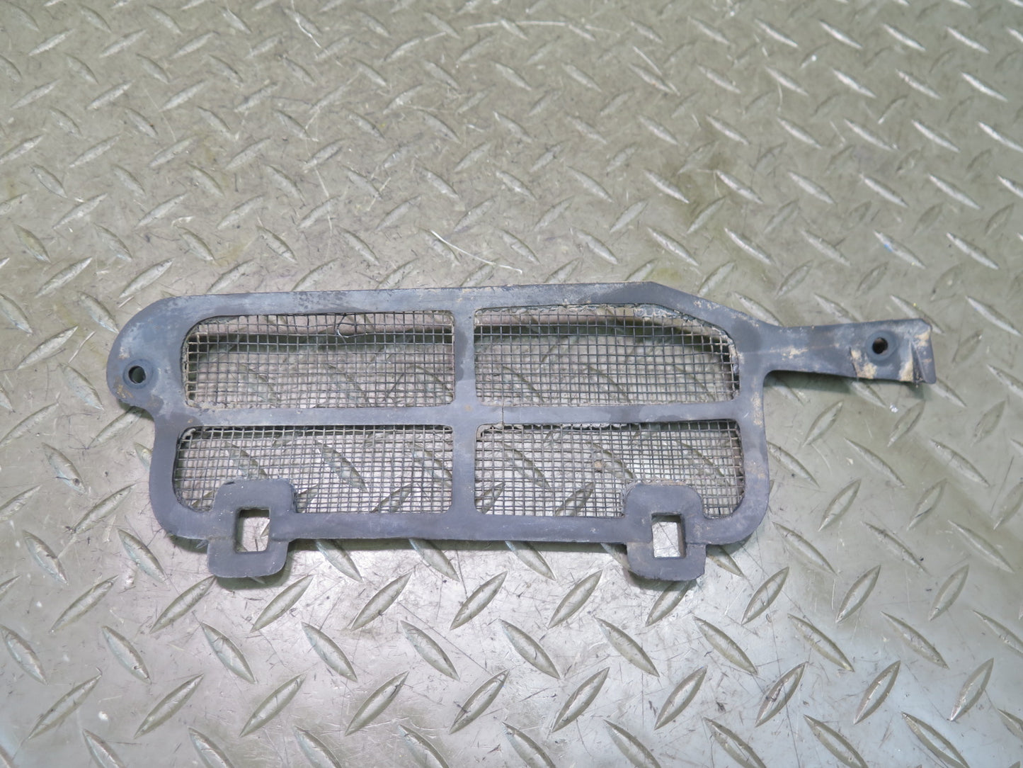 84-96 Chevrolet Corvette C4 Windshield Cowl Drain Screen Grille Trim Set OEM