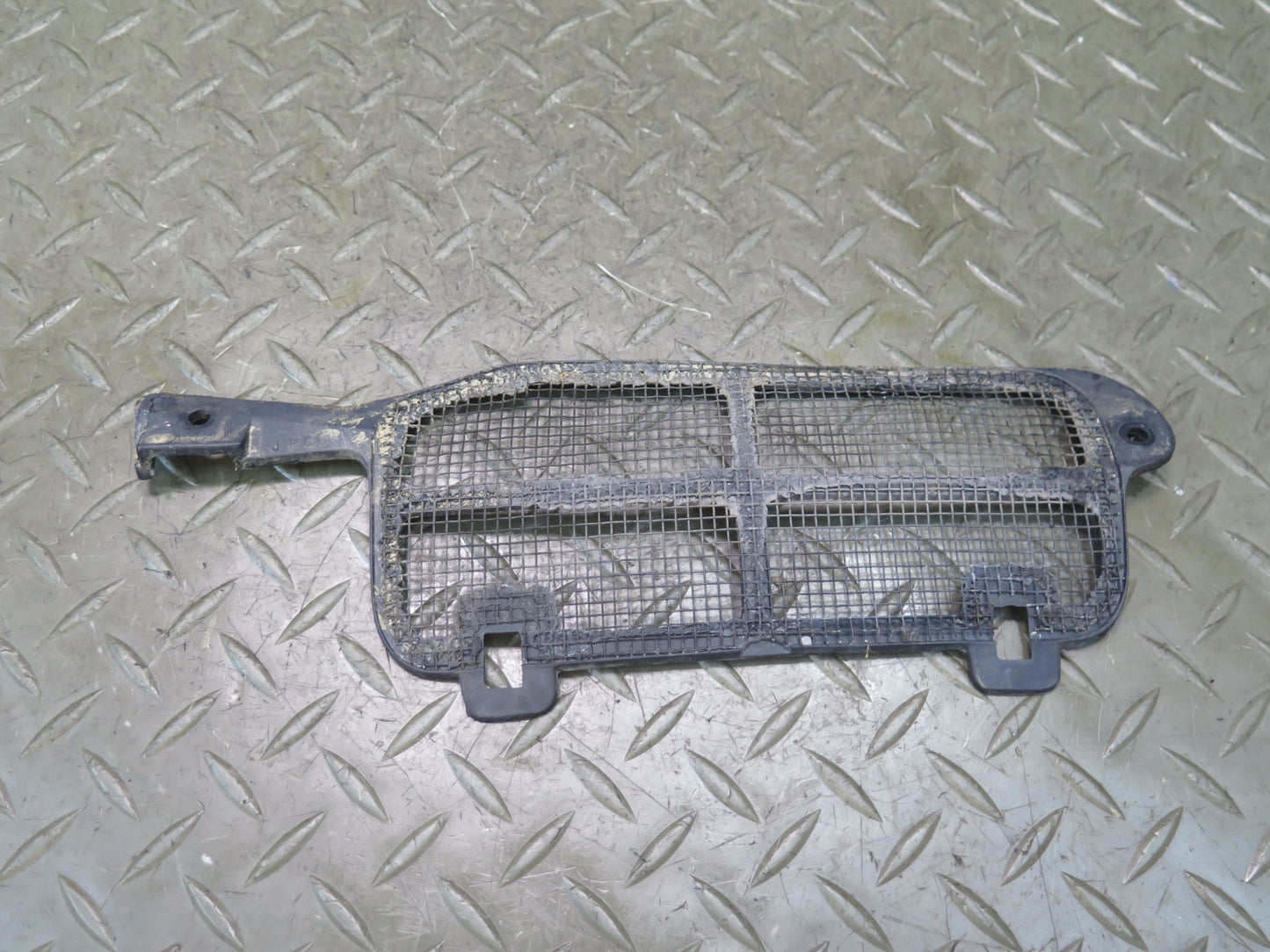 84-96 Chevrolet Corvette C4 Windshield Cowl Drain Screen Grille Trim Set OEM