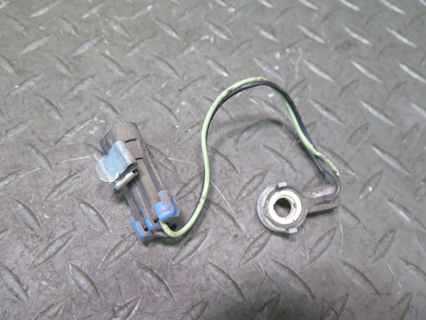 92-96 Chevrolet Corvette C4 Exterior Door Handle w Lock Position Sensor Set OEM