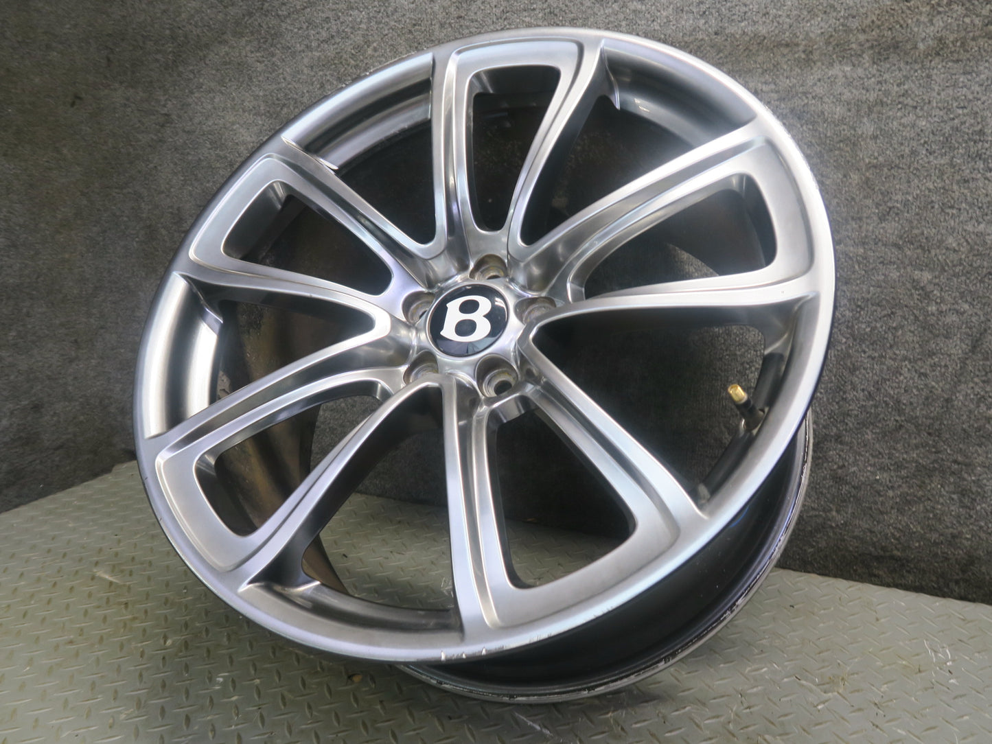 2009-2011 Bentley Continental Supersport R20 20" Forged Wheel Rim 20x9.5J ET41