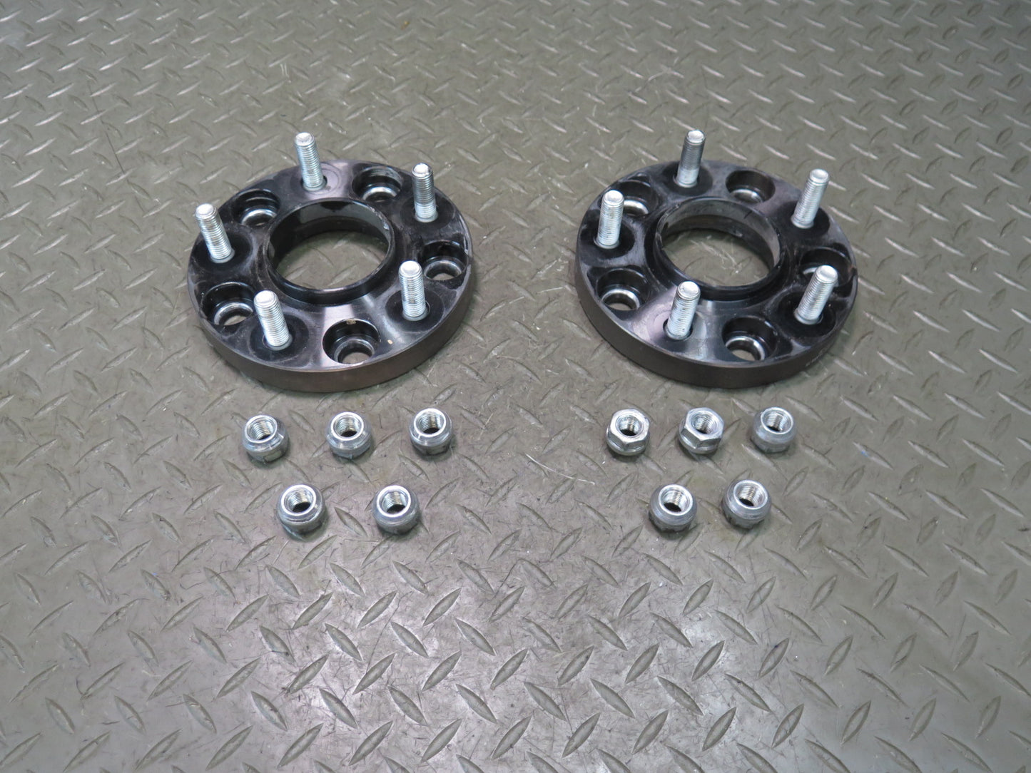 Hubcentric Wheel Spacer 19.56MM 5x120 w Screws Set of 4