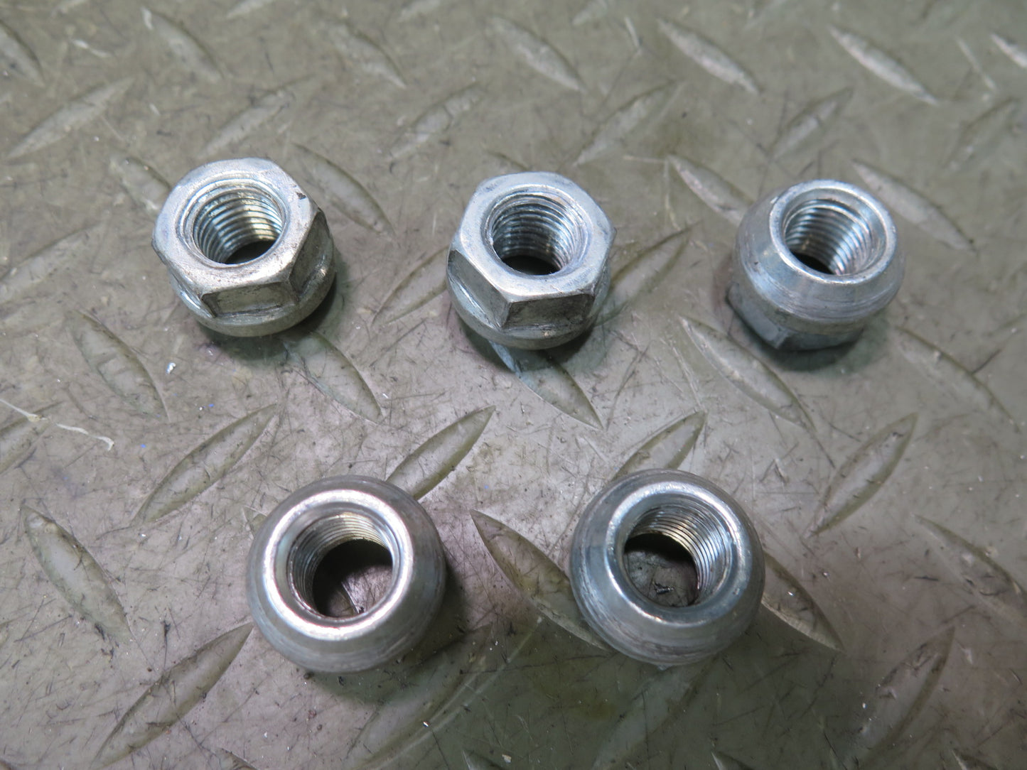 Hubcentric Wheel Spacer 19.56MM 5x120 w Screws Set of 4