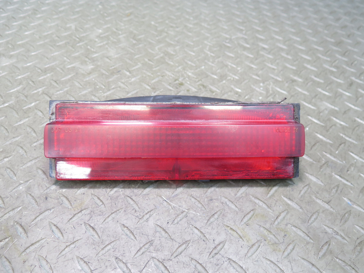 91-96 Chevrolet Corvette C4 Rear Center 3RD Third Brake Light 16514080 OEM