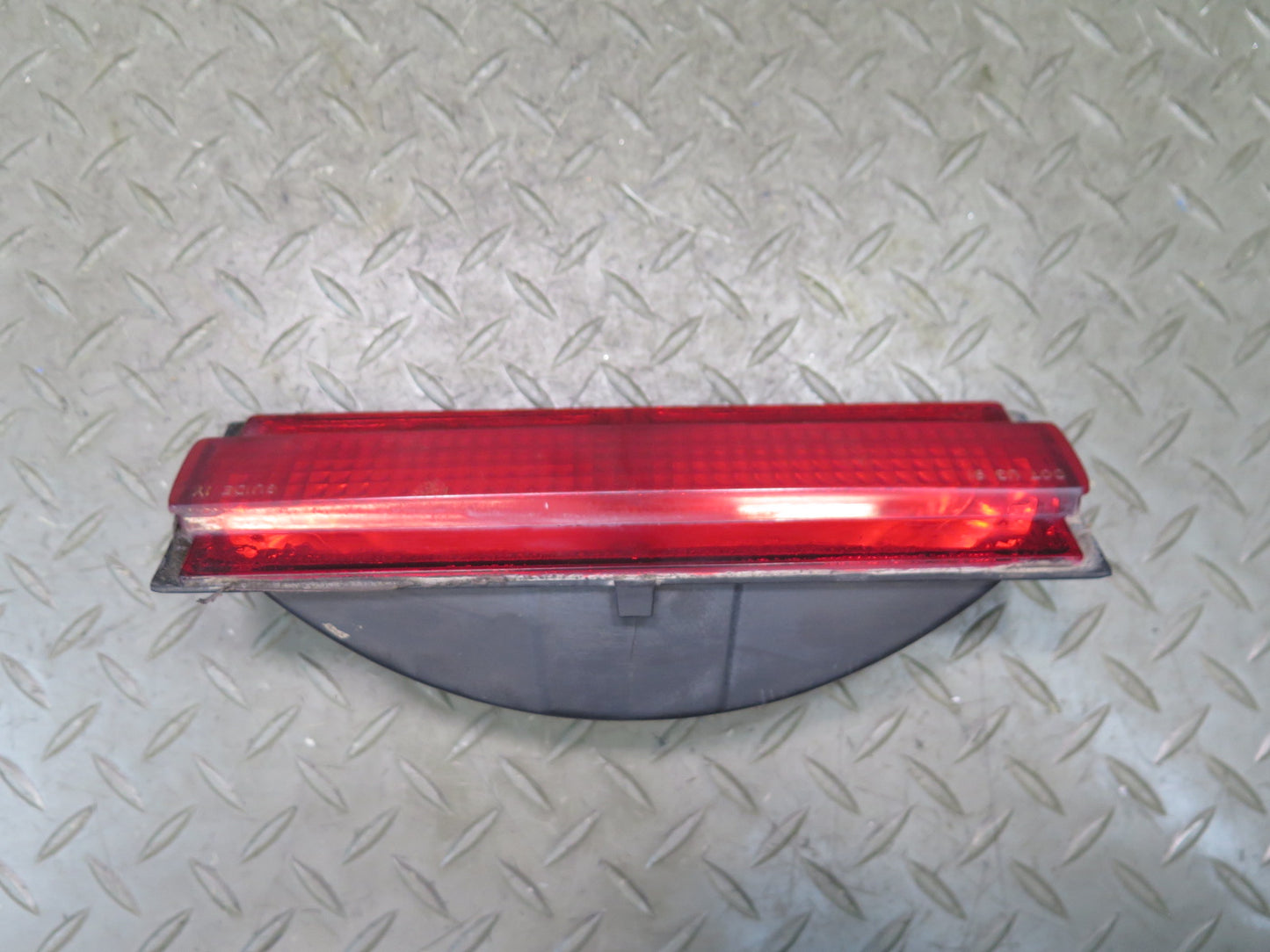 91-96 Chevrolet Corvette C4 Rear Center 3RD Third Brake Light 16514080 OEM